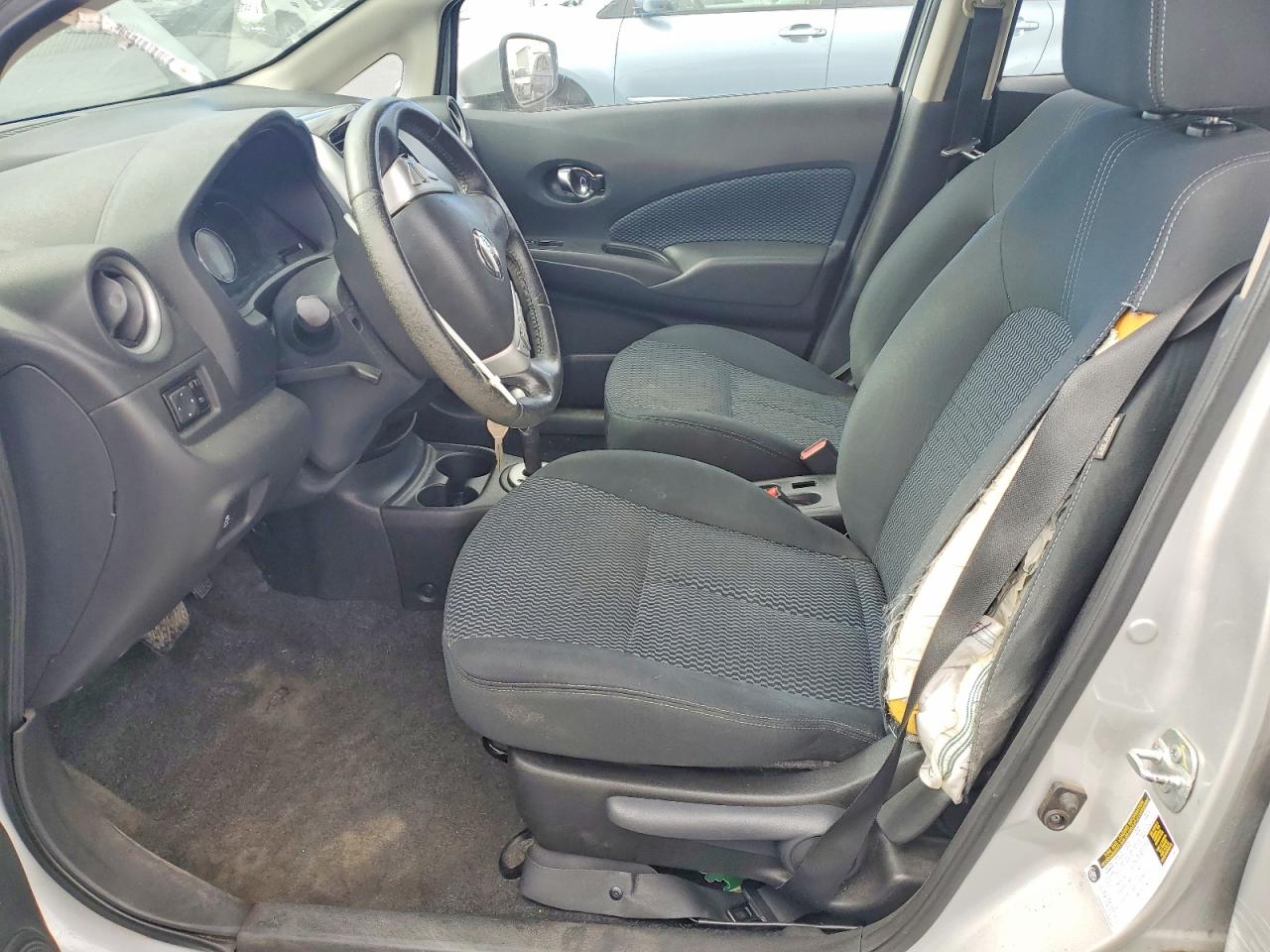 2015 Nissan Versa Note Sv Silver vin: 3N1CE2CP5FL434237