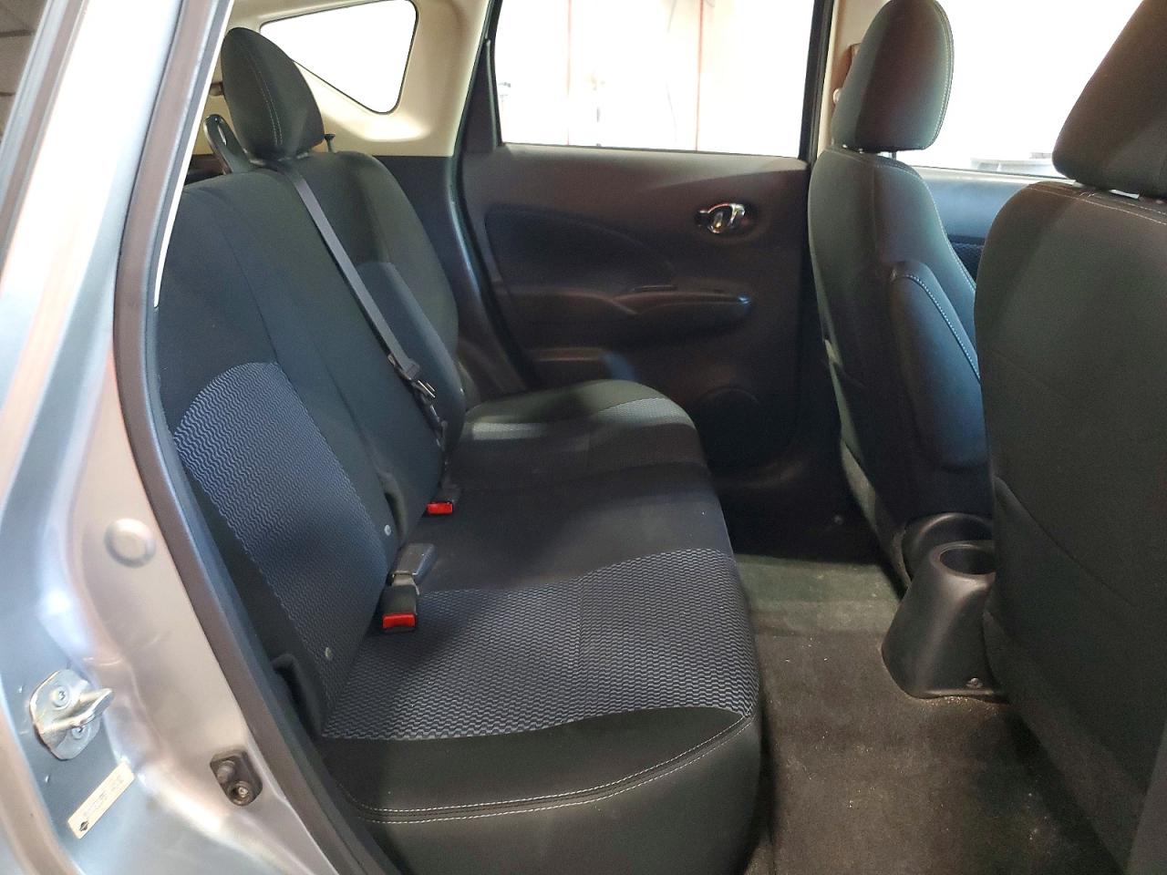 2015 Nissan Versa Note Sv Gray vin: 3N1CE2CP5FL445092