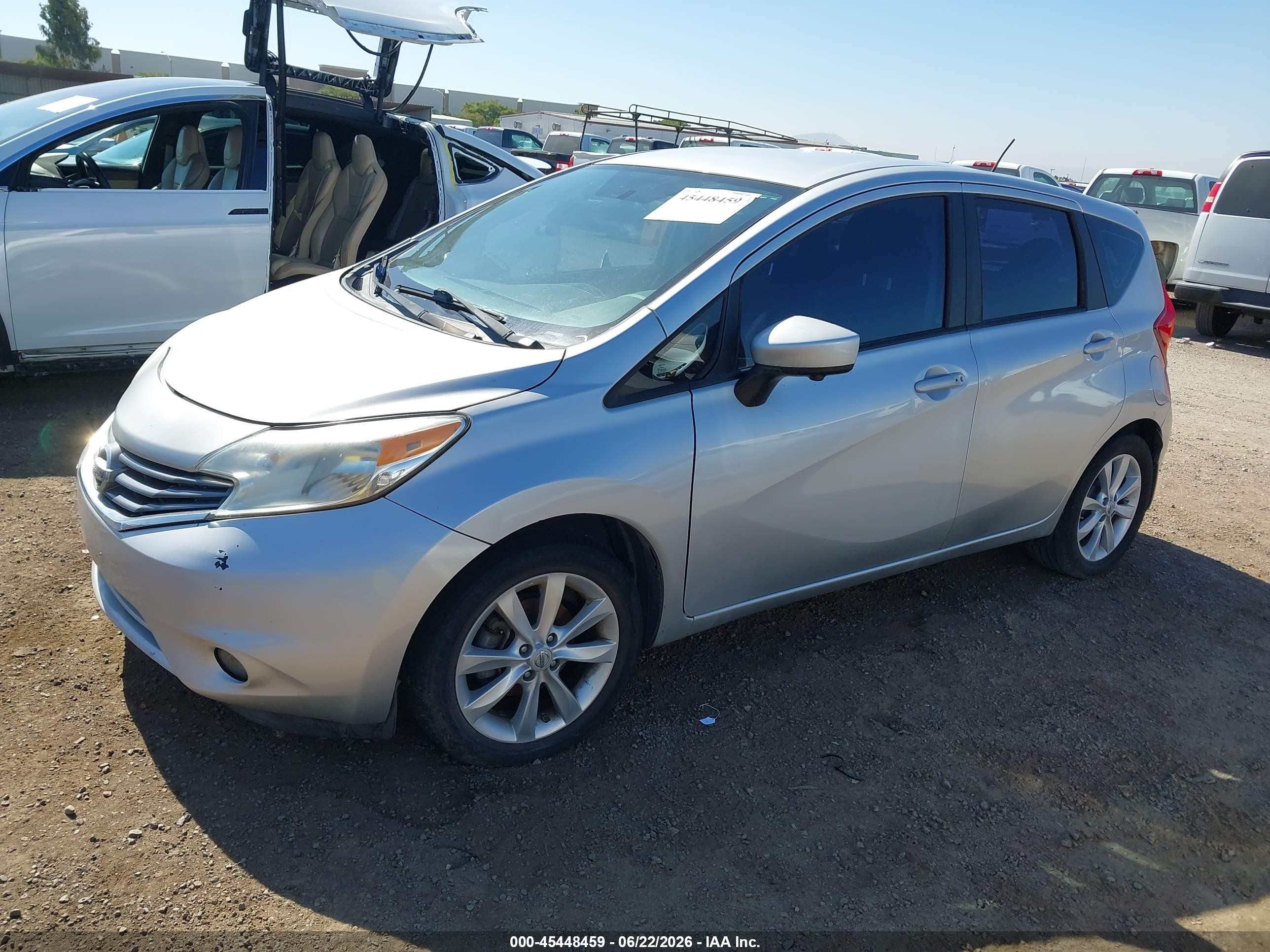 2015 Nissan Versa Note Sl Silver vin: 3N1CE2CP5FL446534