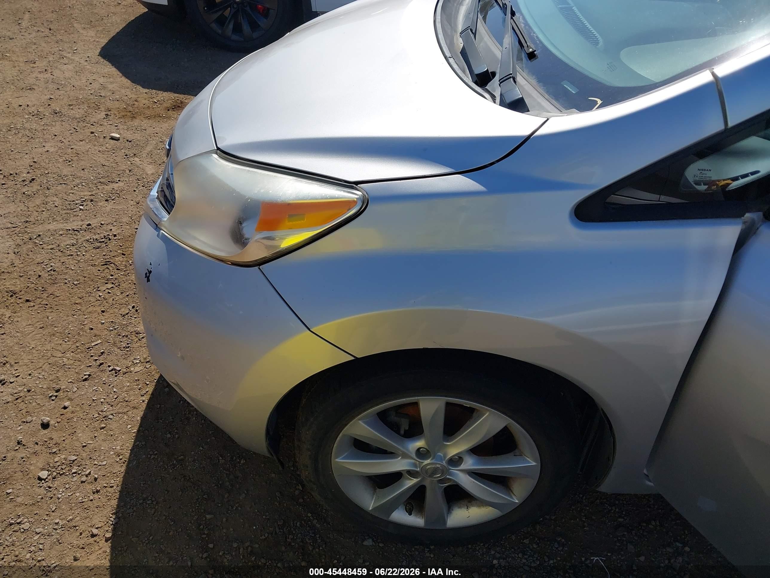 2015 Nissan Versa Note Sl Silver vin: 3N1CE2CP5FL446534