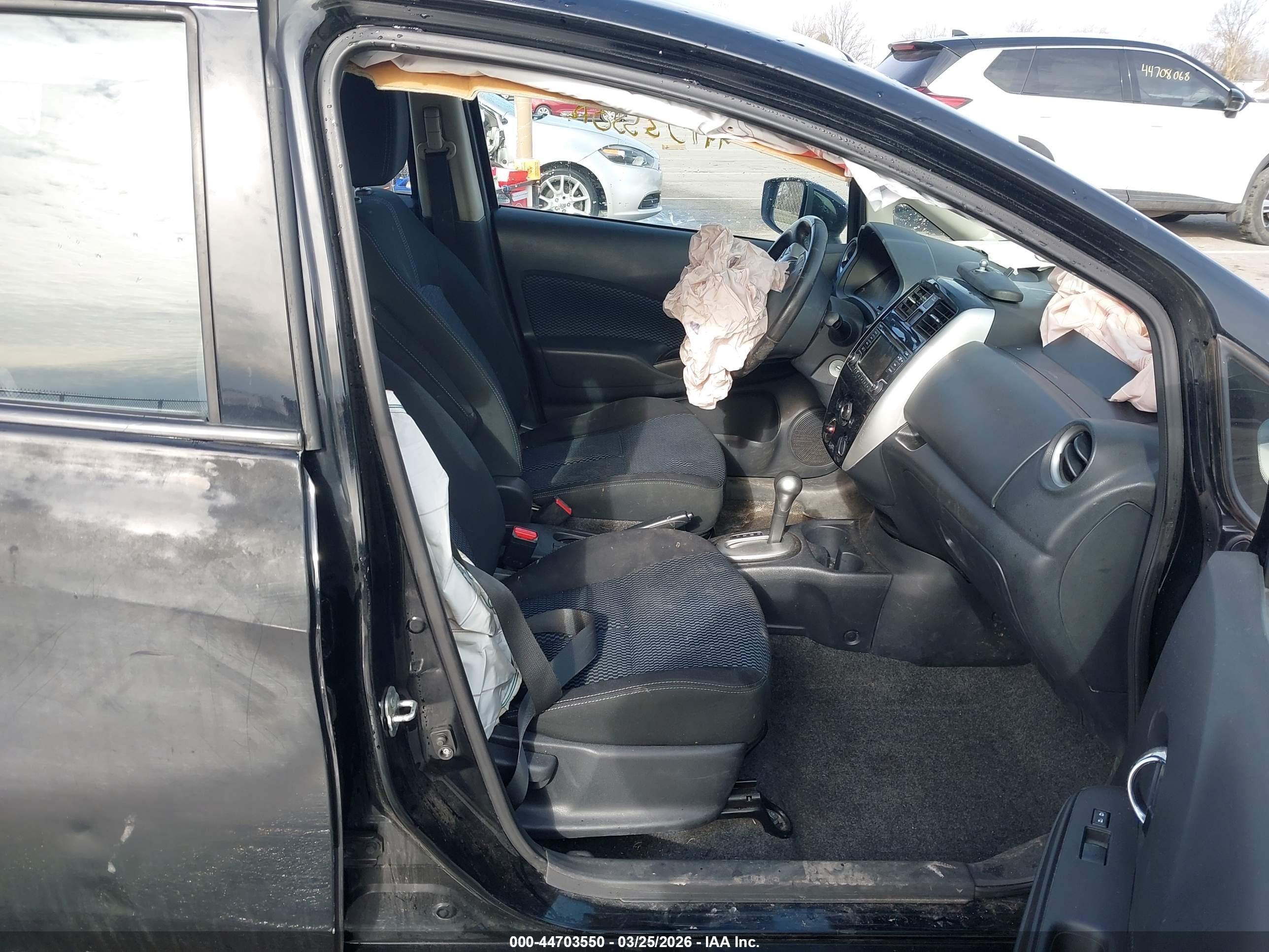 2016 Nissan Versa Note S (sr)/s Plus/sl/sr/sv Black vin: 3N1CE2CP5GL370959