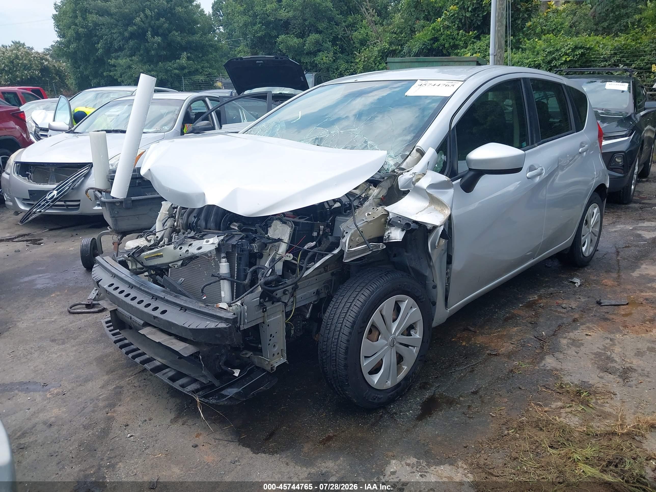 2017 Nissan Versa Note Sv Серебряный vin: 3N1CE2CP5HL360322