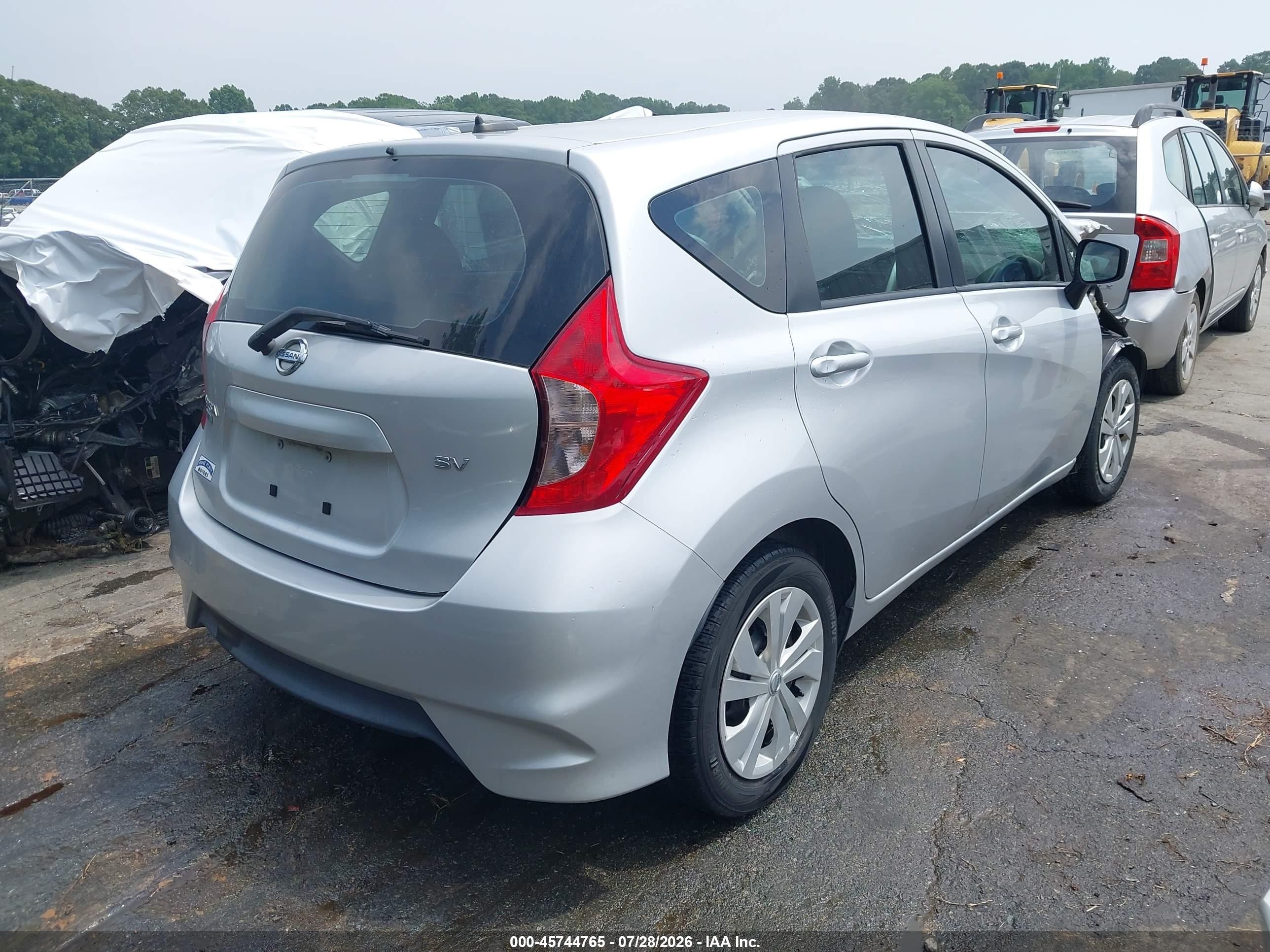 2017 Nissan Versa Note Sv Серебряный vin: 3N1CE2CP5HL360322
