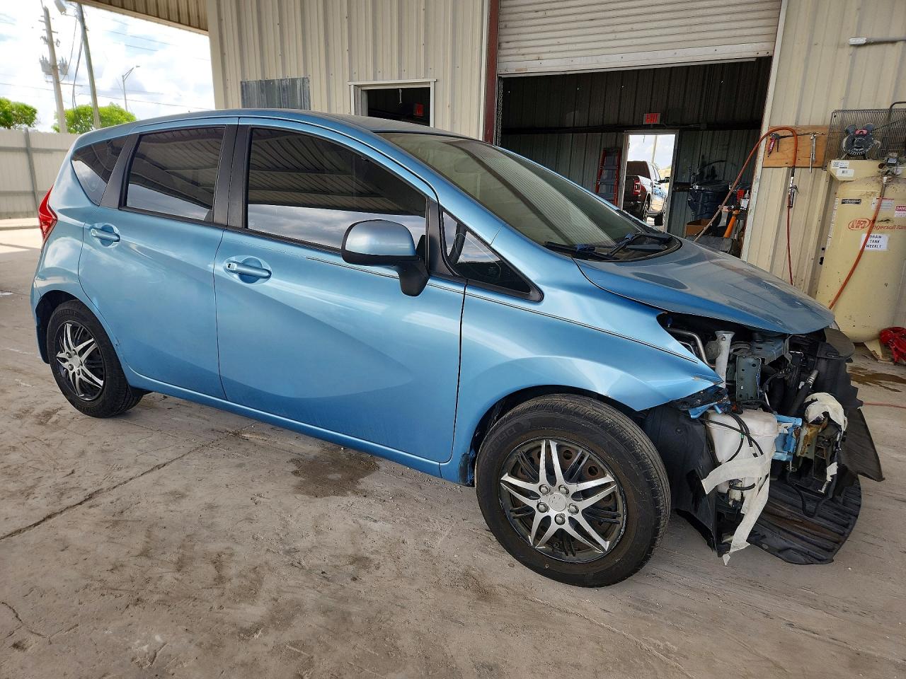 2014 Nissan Versa Note S Plus Turquoise vin: 3N1CE2CP6EL382034