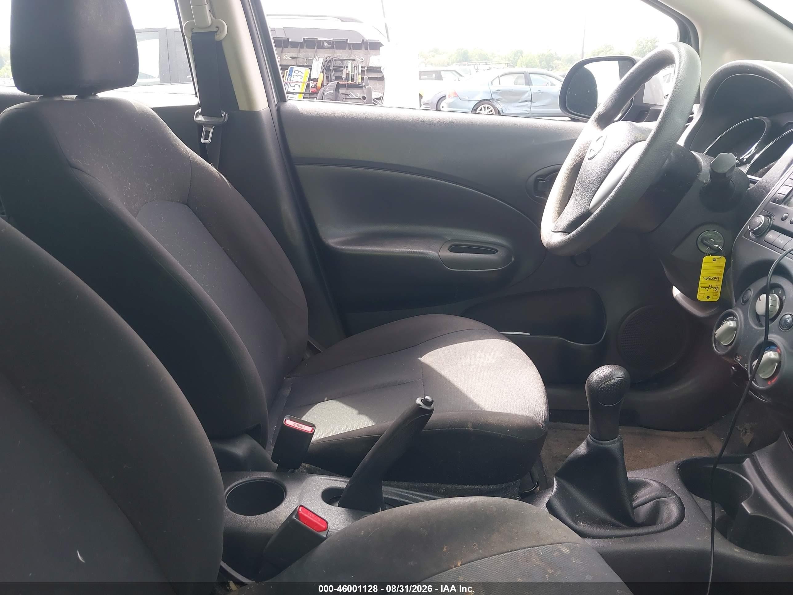 2014 Nissan Versa Note S (sr) Silver vin: 3N1CE2CP6EL391607