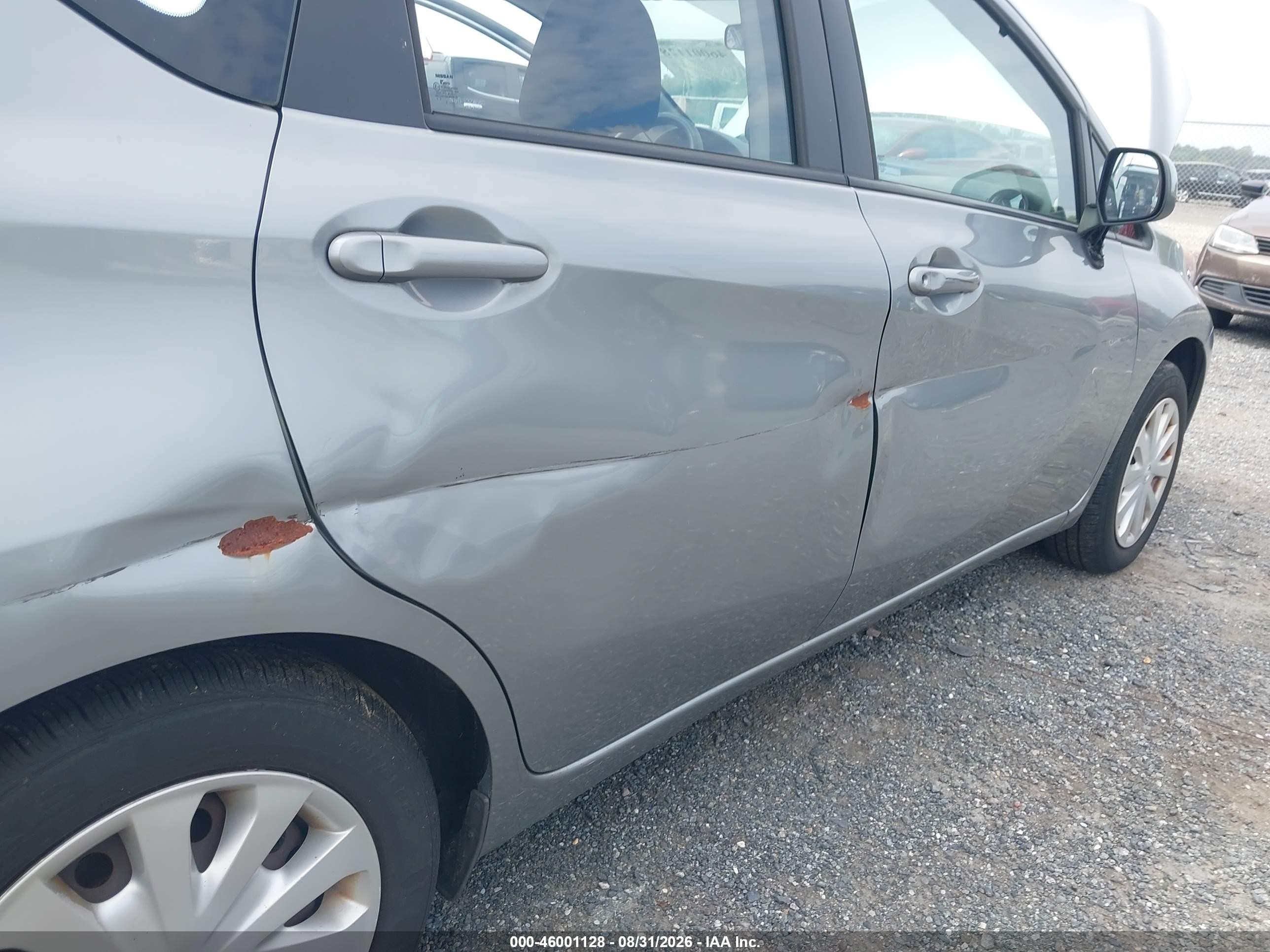 2014 Nissan Versa Note S (sr) Silver vin: 3N1CE2CP6EL391607