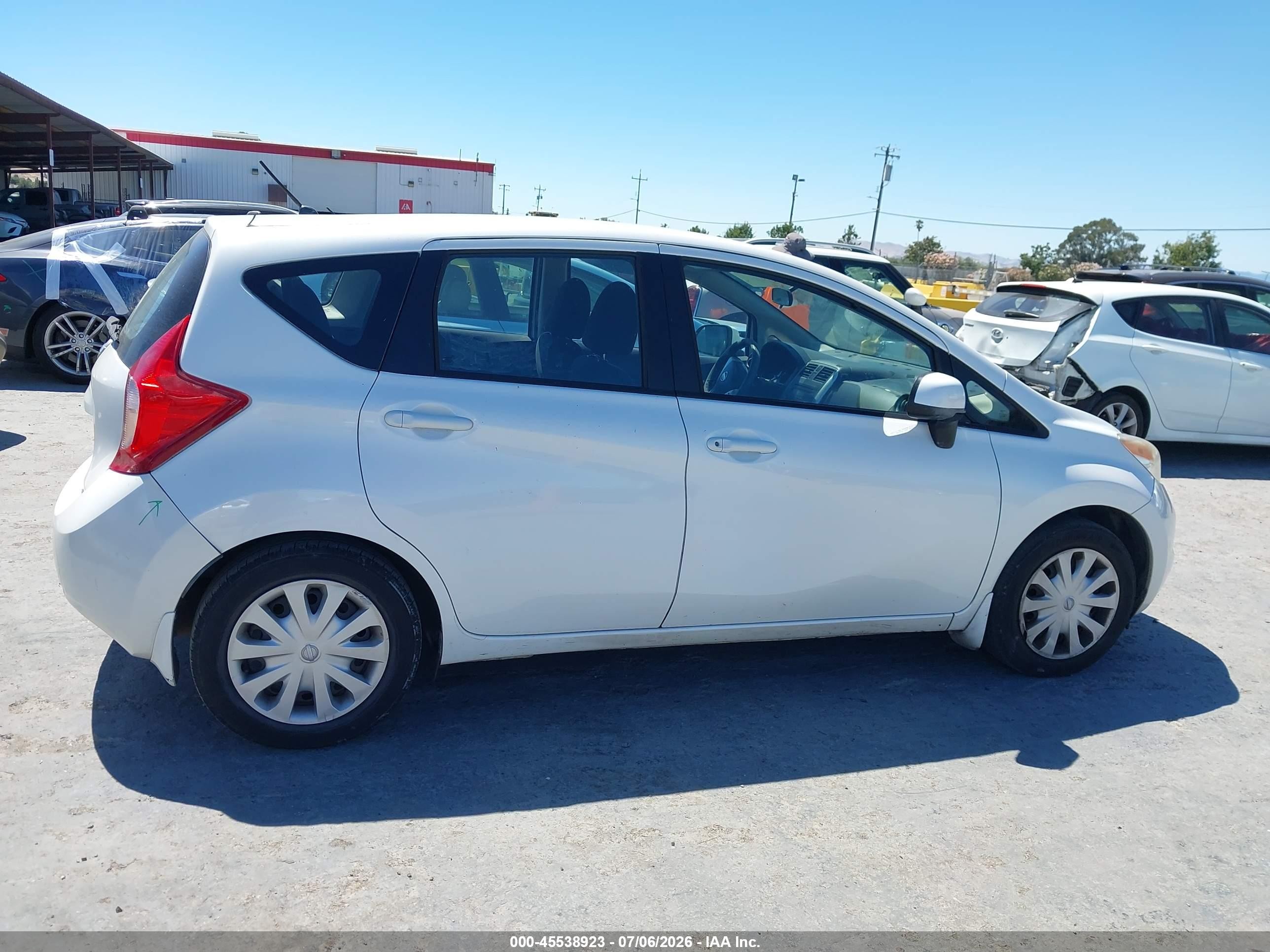 2014 Nissan Versa Note S Plus White vin: 3N1CE2CP6EL392787