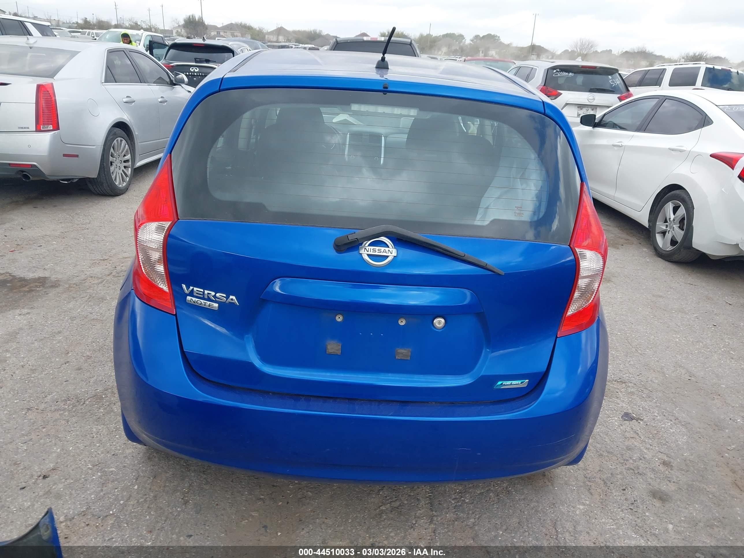 2014 Nissan Versa Note S Plus Blue vin: 3N1CE2CP6EL428803