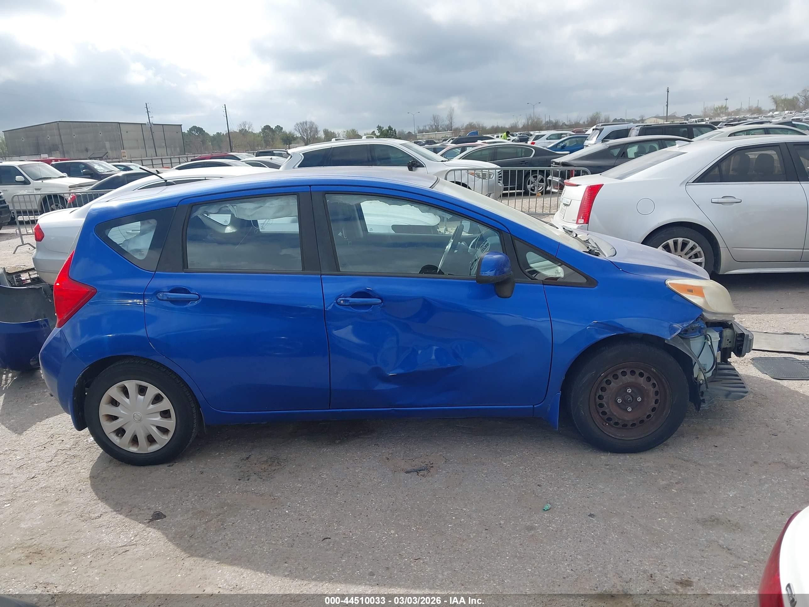 2014 Nissan Versa Note S Plus Blue vin: 3N1CE2CP6EL428803