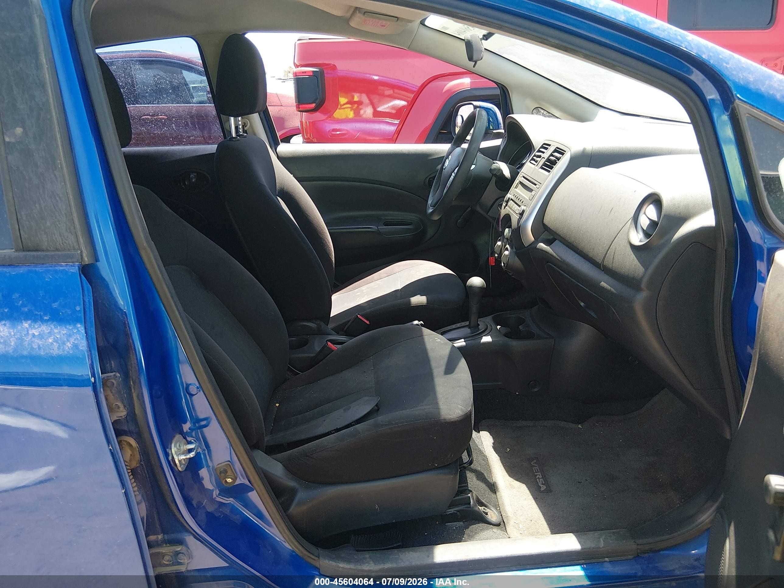 2014 Nissan Versa Note S Plus Blue vin: 3N1CE2CP6EL430633