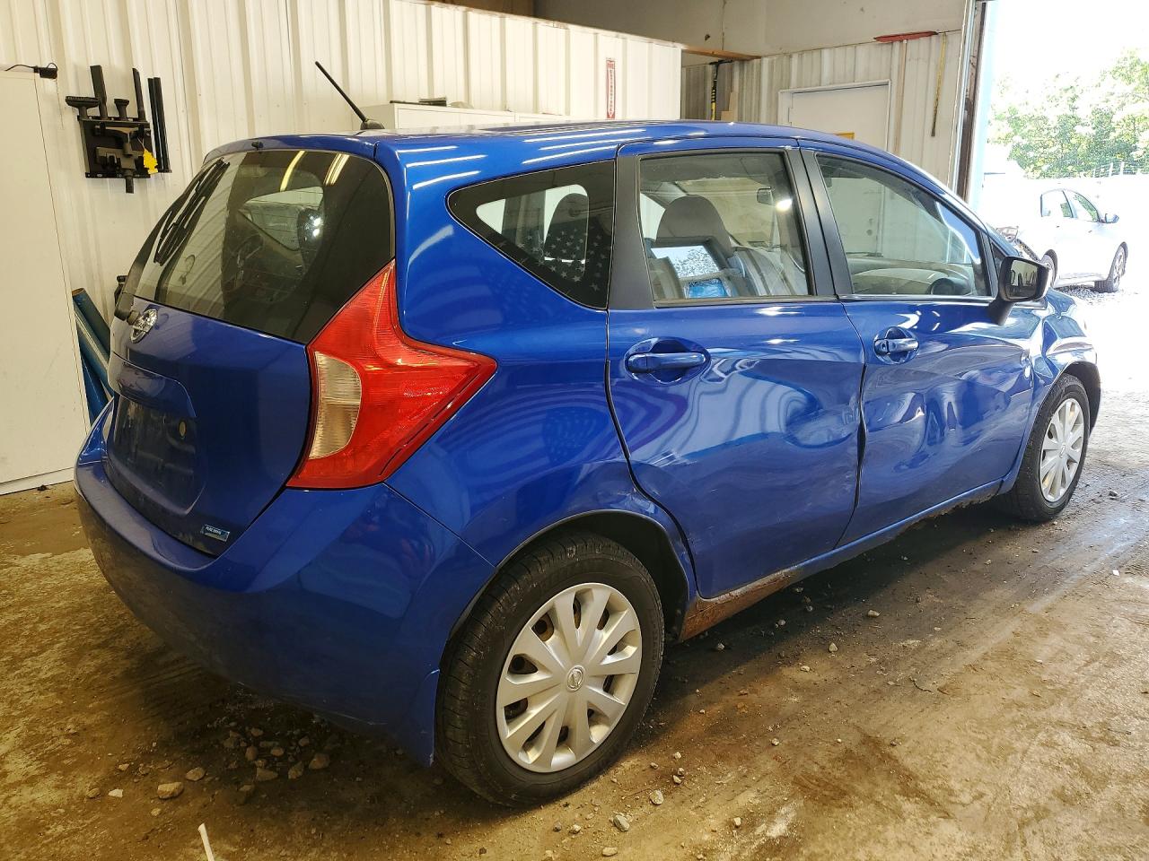 2015 Nissan Versa Note S Plus Blue vin: 3N1CE2CP6FL350928