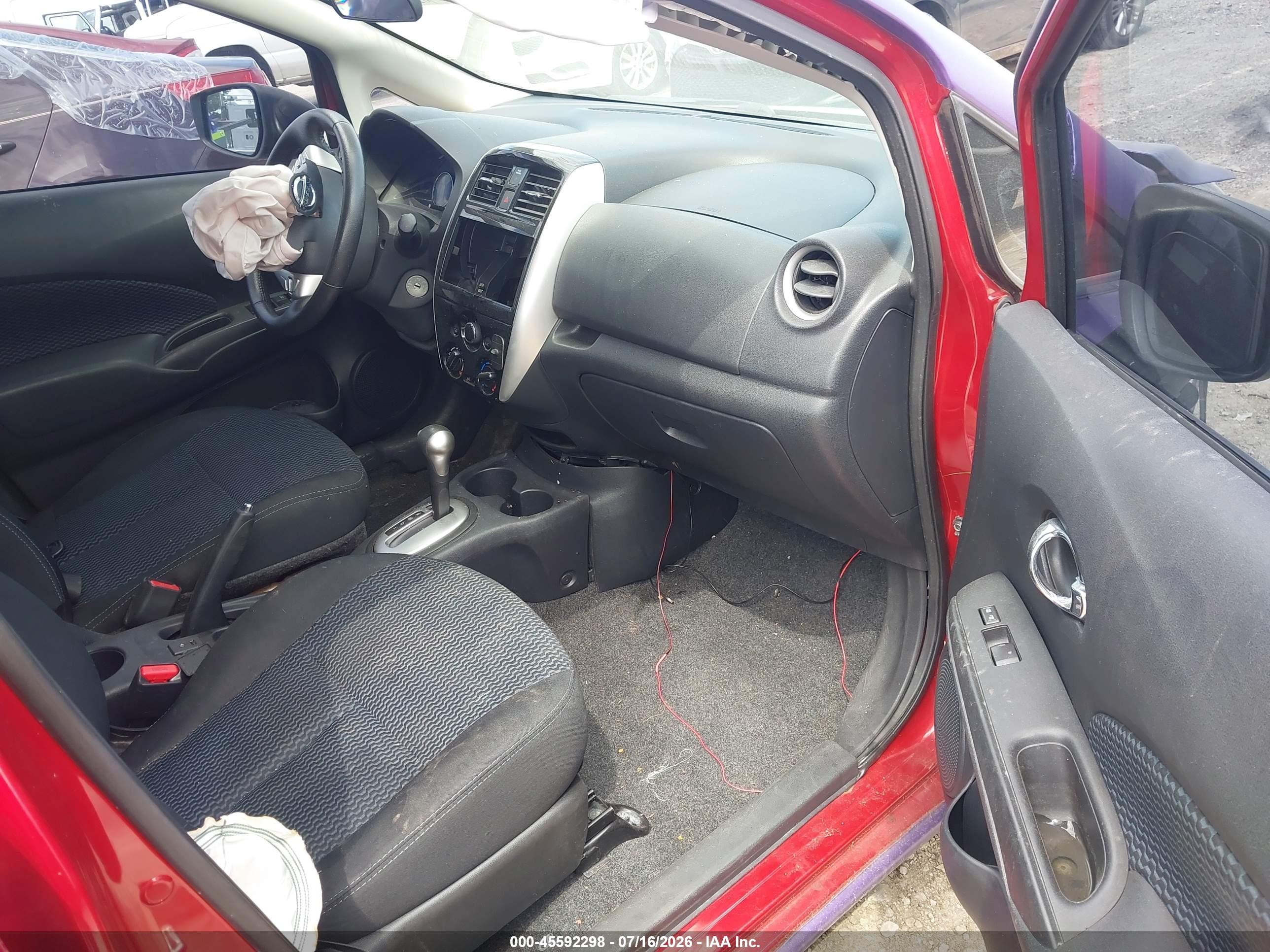 2015 Nissan Versa Note S (sr)/s Plus/sl/sr/sv Purple vin: 3N1CE2CP6FL368278