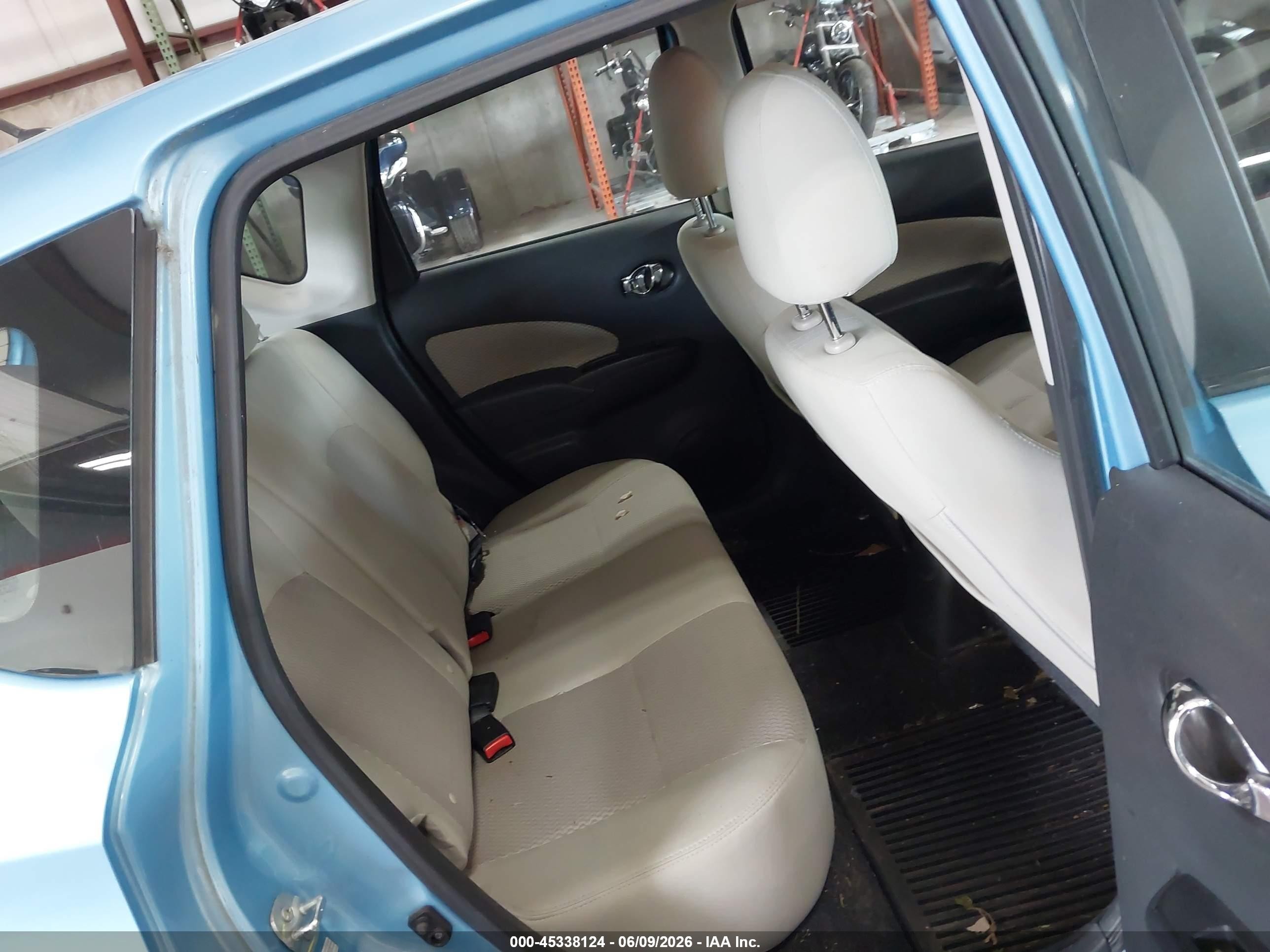 2015 Nissan Versa Note Sv Blue vin: 3N1CE2CP6FL373674
