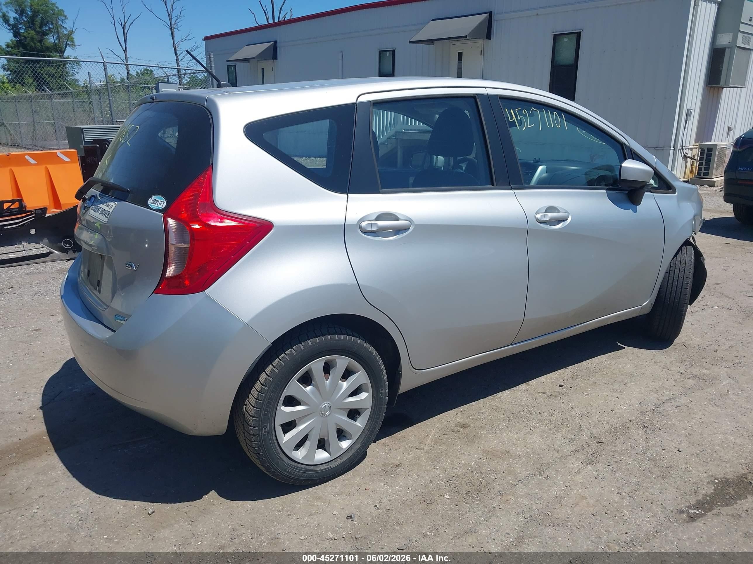 2015 Nissan Versa Note S (sr)/s Plus/sl/sr/sv Silver vin: 3N1CE2CP6FL378941