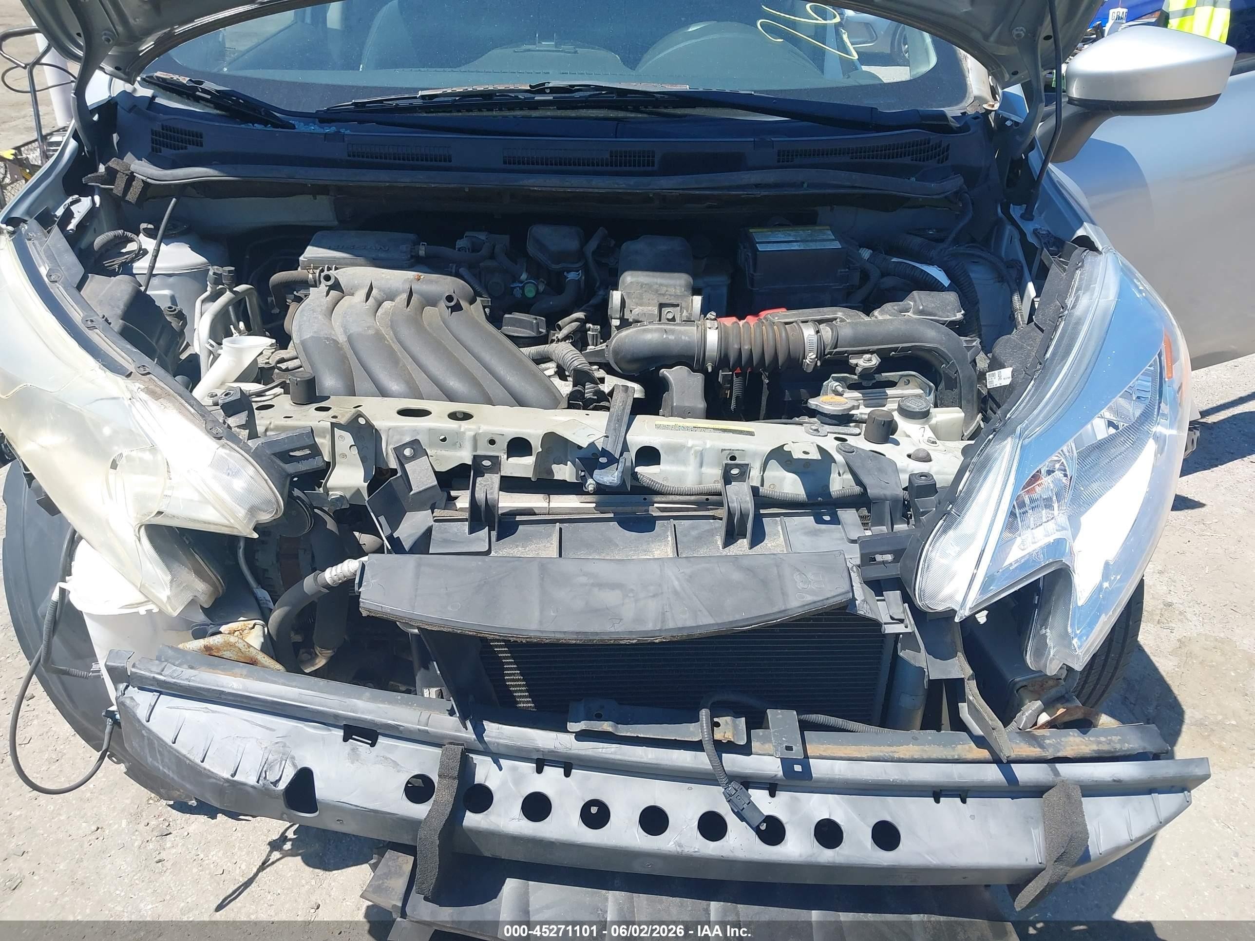 2015 Nissan Versa Note S (sr)/s Plus/sl/sr/sv Silver vin: 3N1CE2CP6FL378941