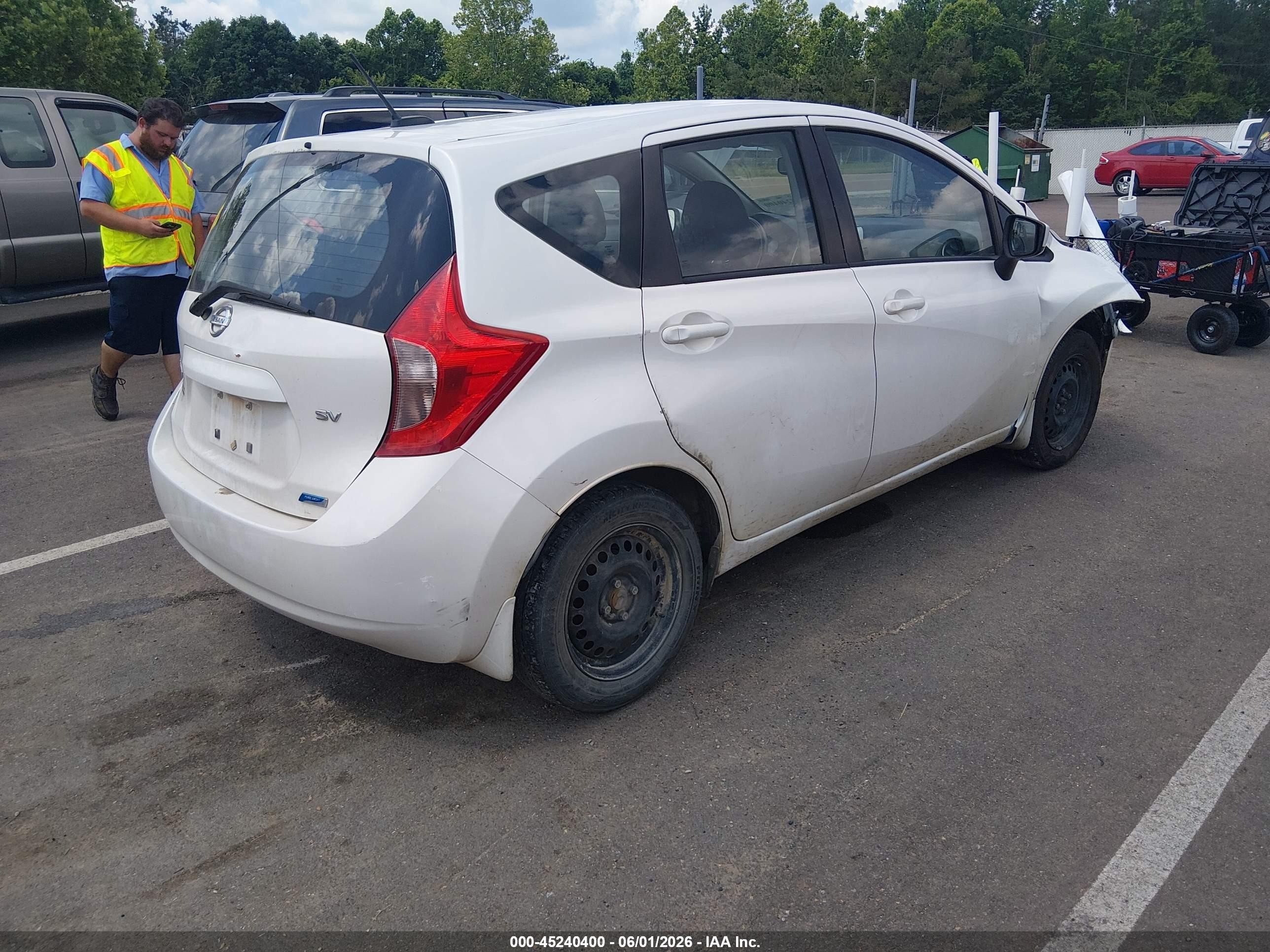 2015 Nissan Versa Note Sv White vin: 3N1CE2CP6FL387722