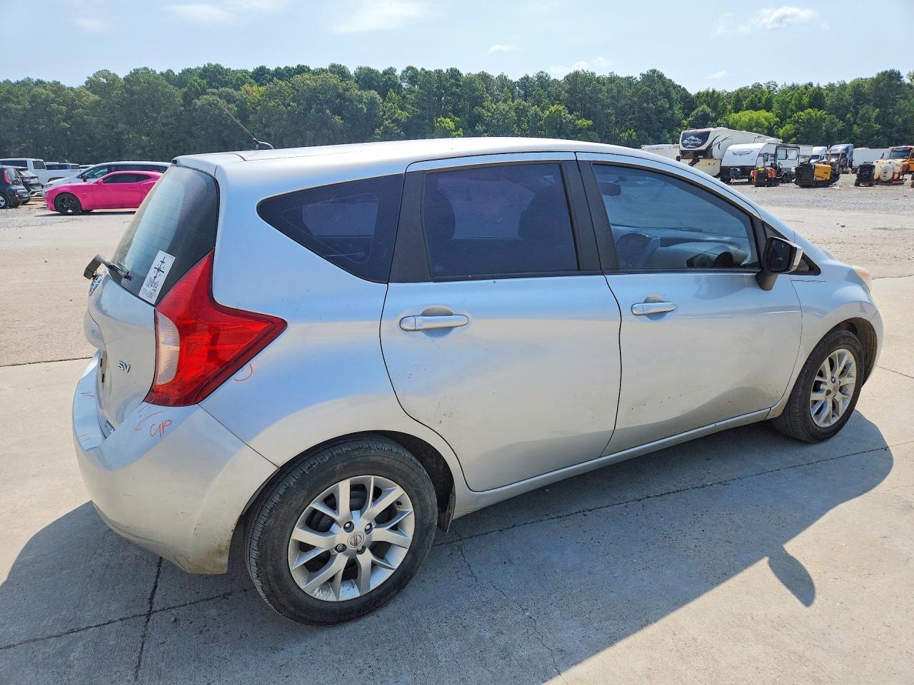 2015 Nissan Versa Note Sv Silver vin: 3N1CE2CP6FL415955