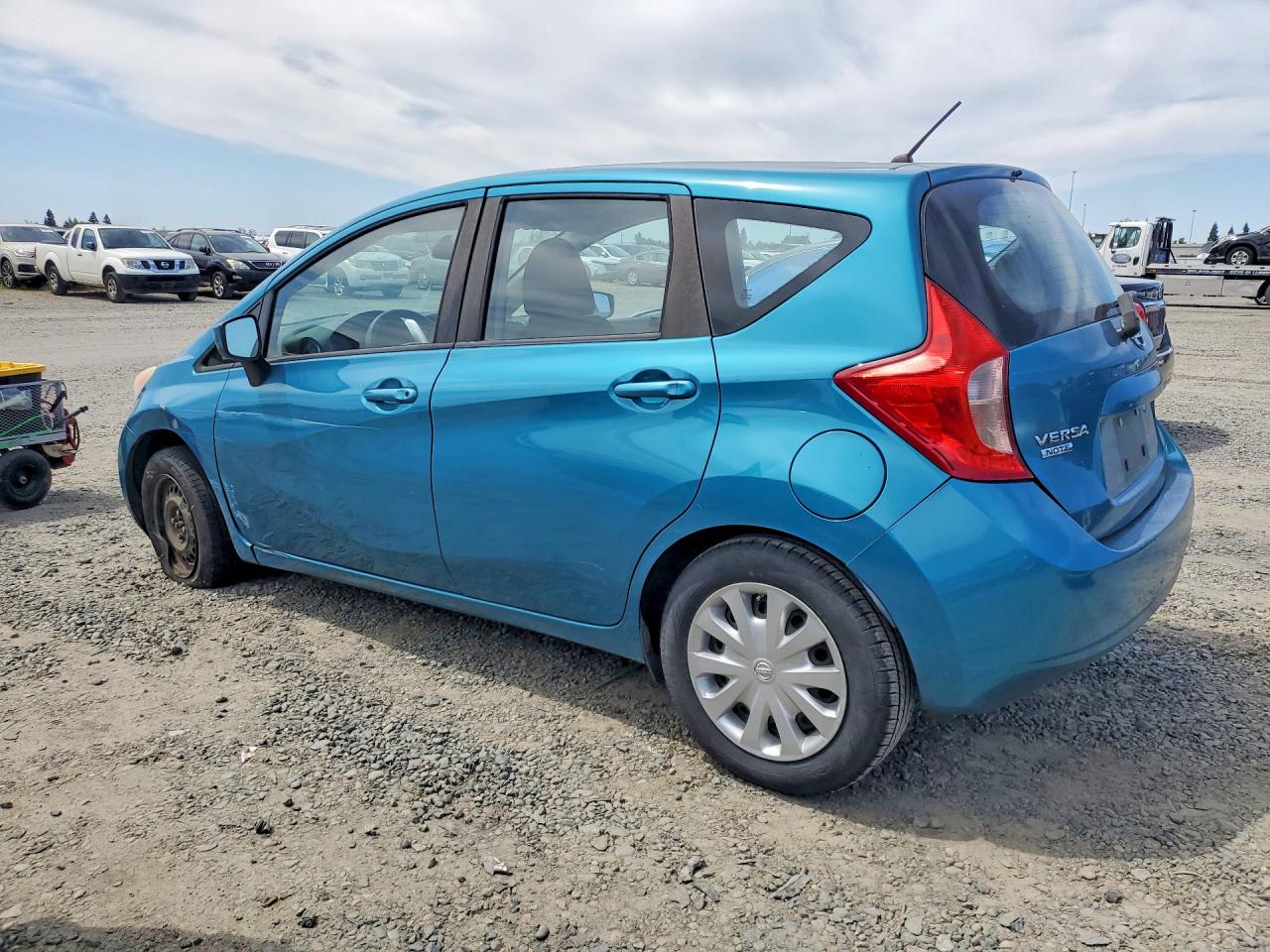 2015 Nissan Versa Note S Plus Blue vin: 3N1CE2CP6FL420511