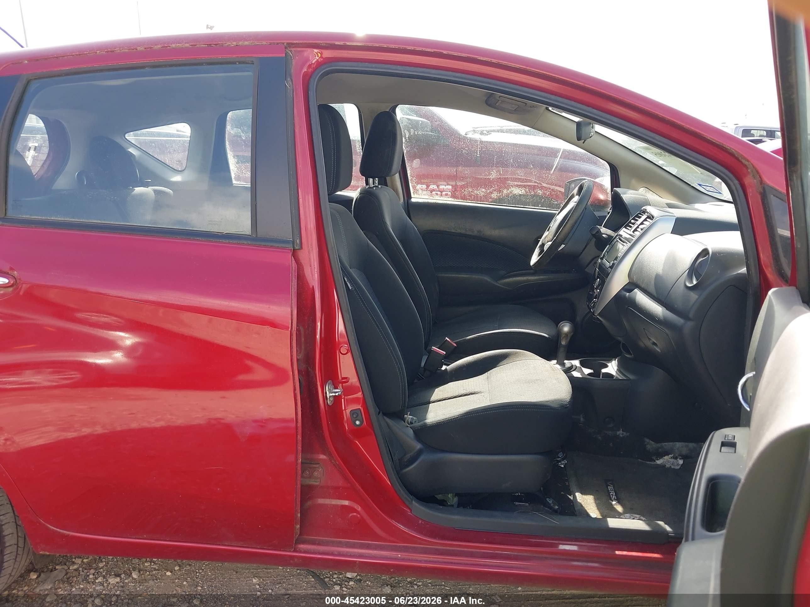 2015 Nissan Versa Note Sv Red vin: 3N1CE2CP6FL433520