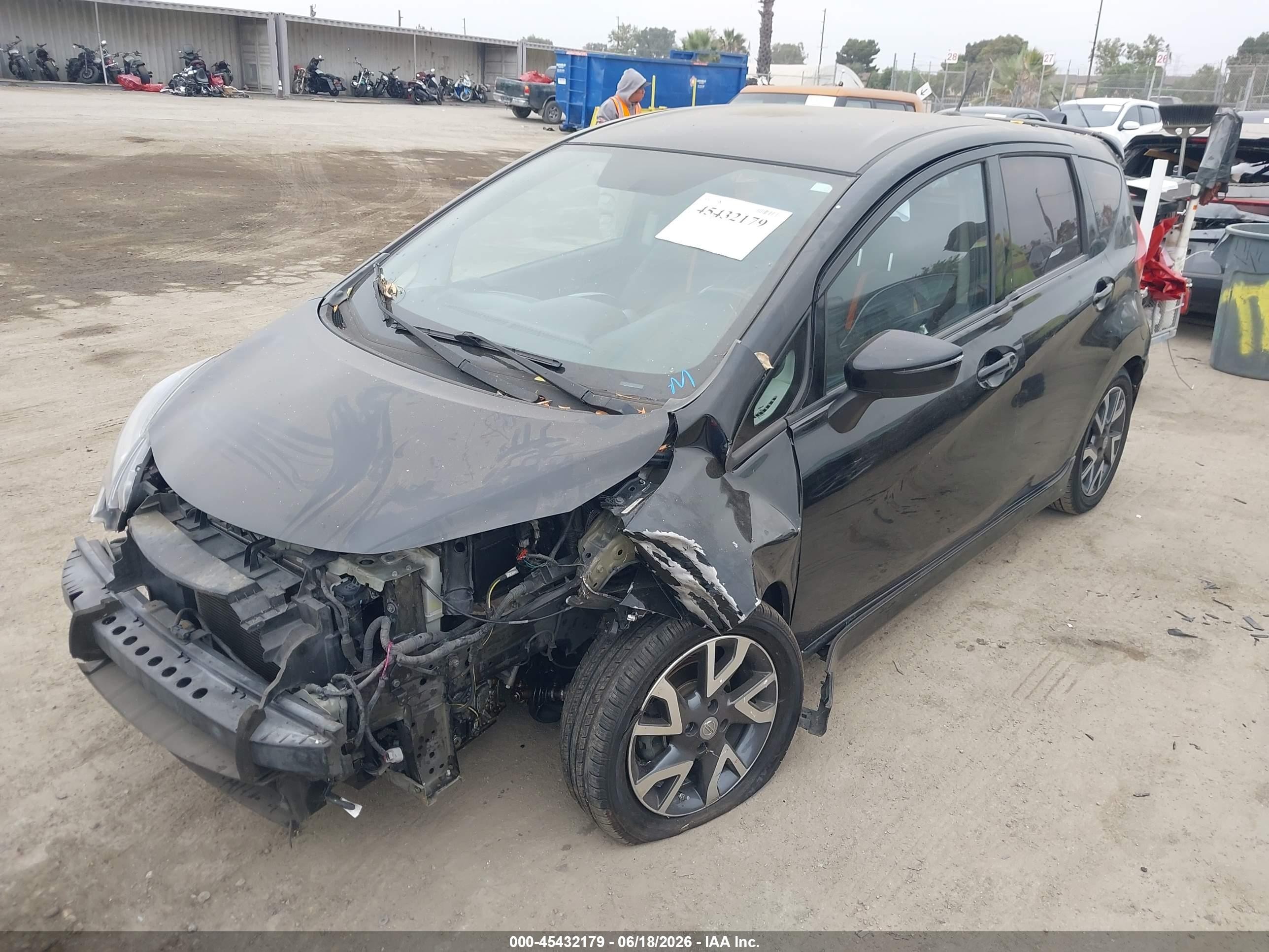 2015 Nissan Versa Note Sr Black vin: 3N1CE2CP6FL435638