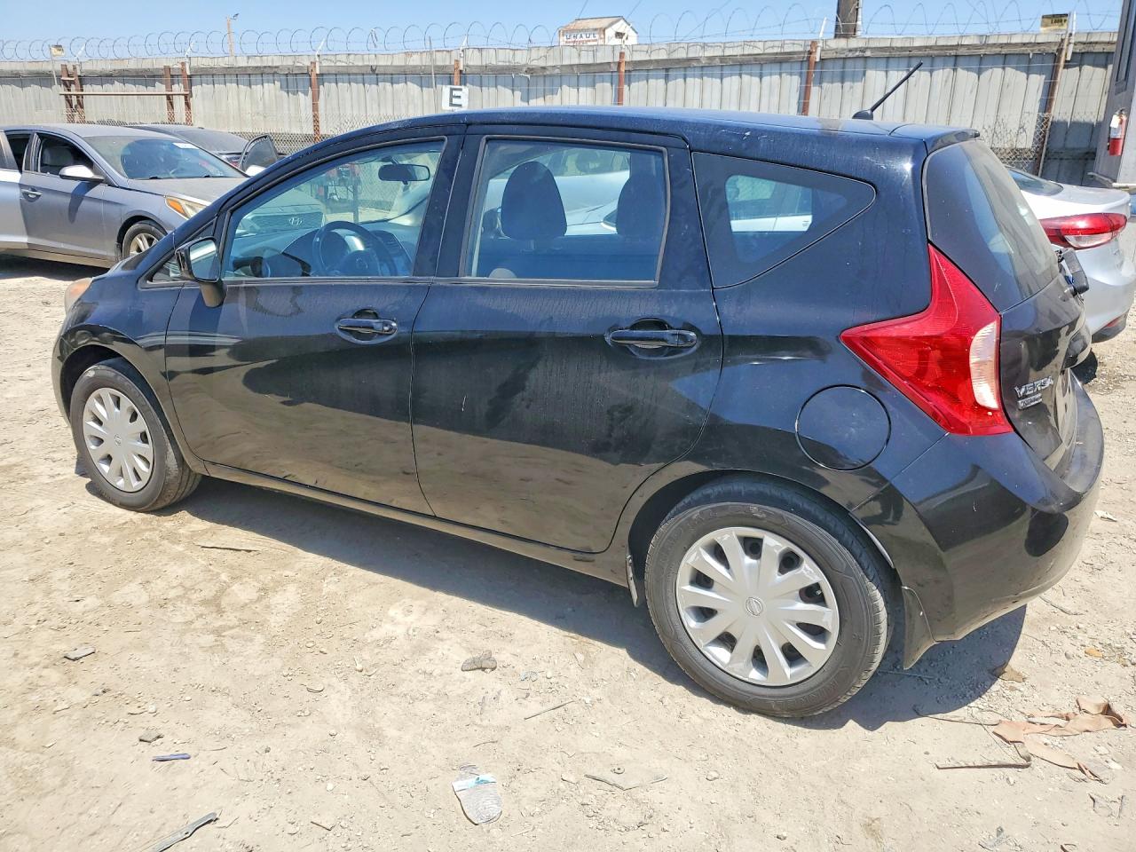 2015 Nissan Versa Note Sv Черный vin: 3N1CE2CP6FL444601