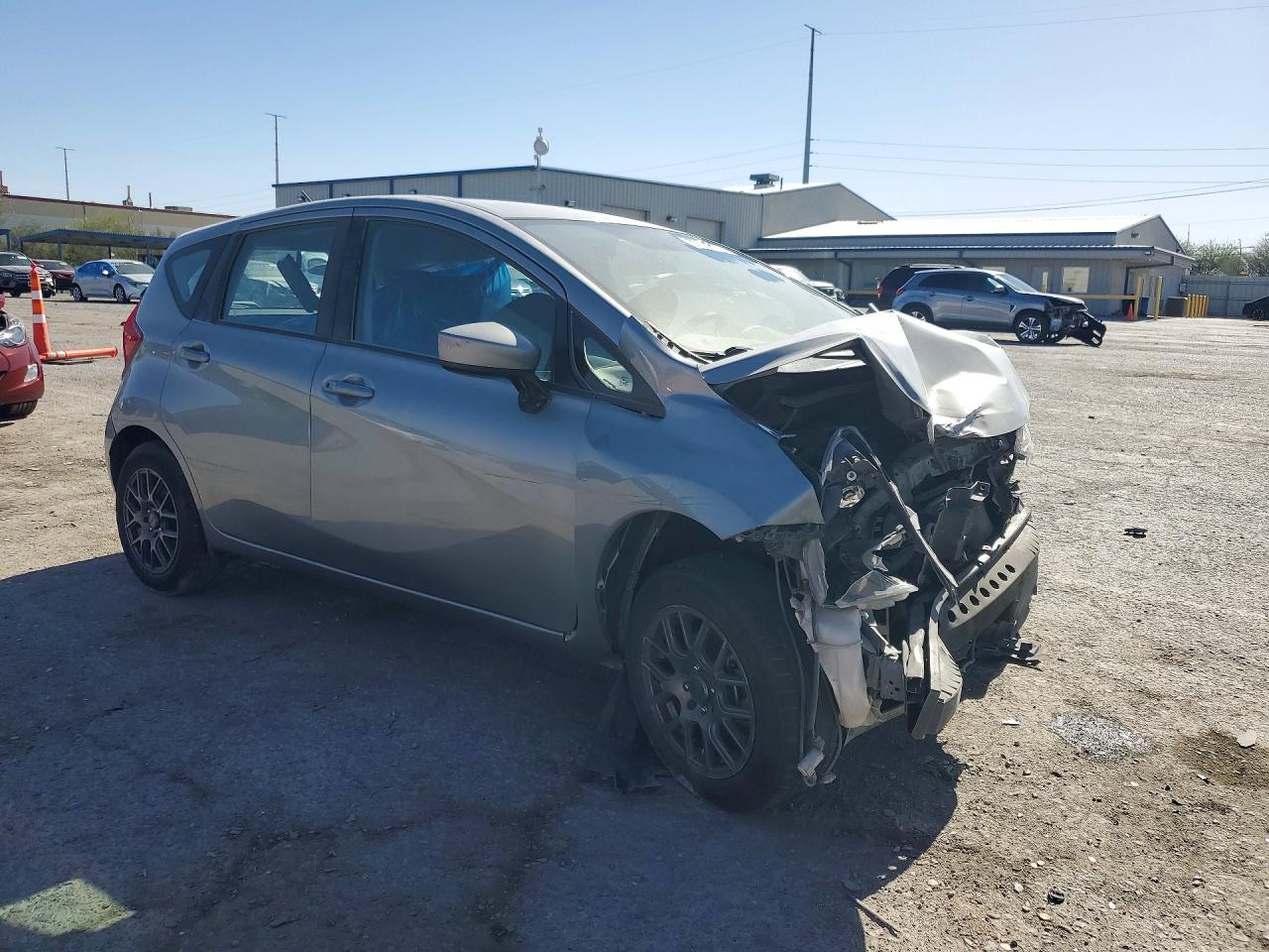 2015 Nissan Versa Note S Серебряный vin: 3N1CE2CP6FL449877