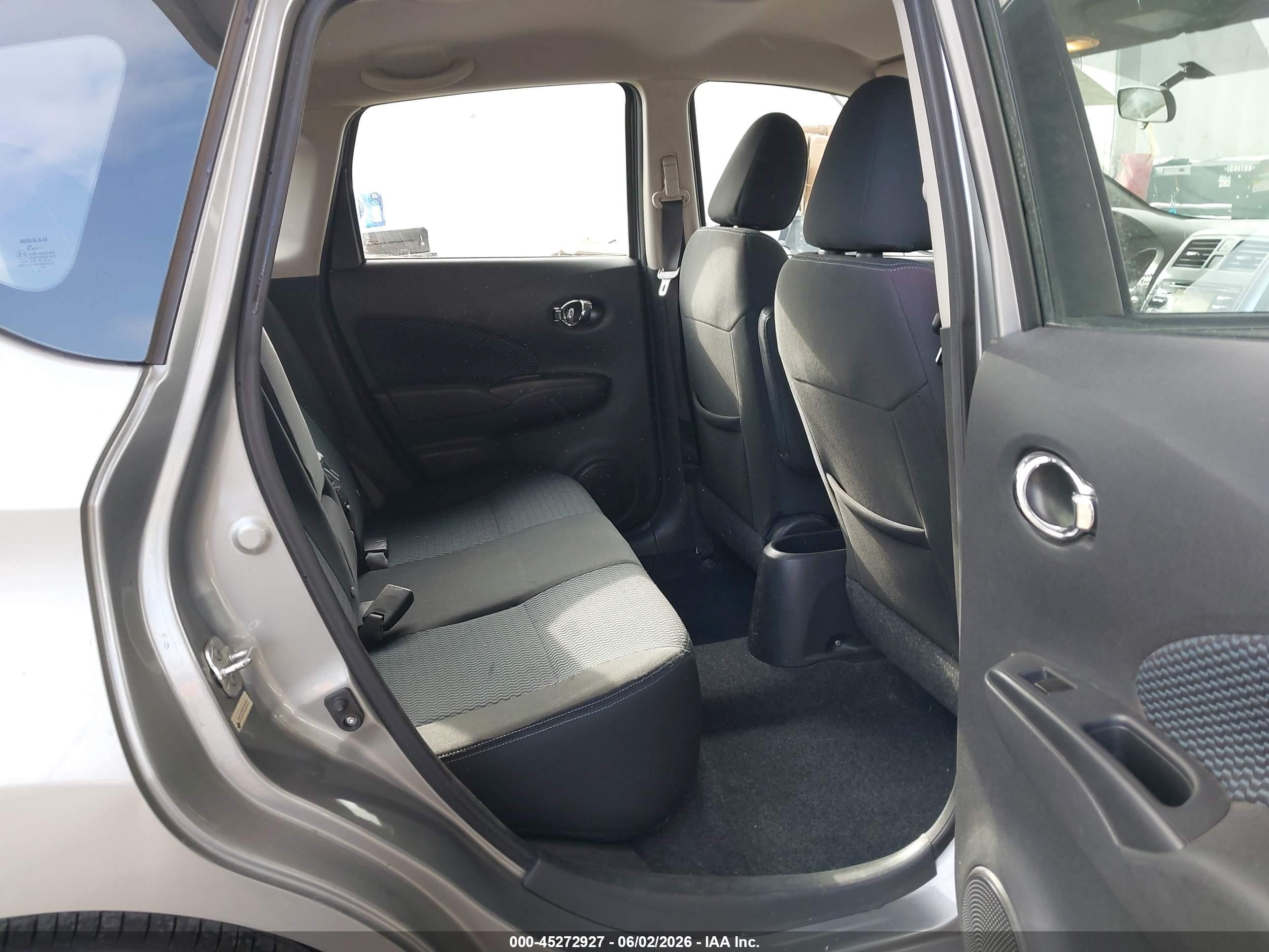 2014 Nissan Versa Note Sv Серебряный vin: 3N1CE2CP7EL360737