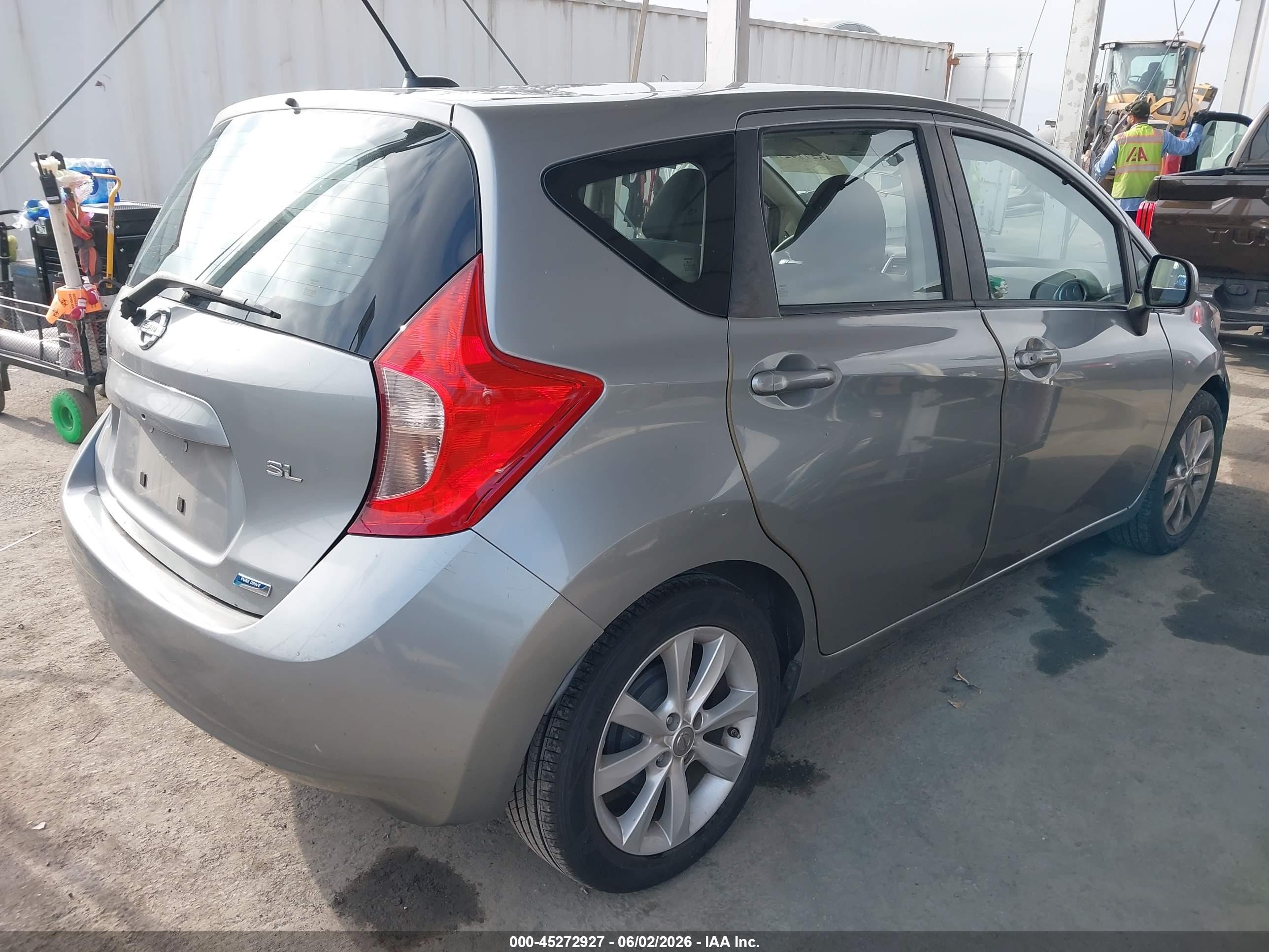 2014 Nissan Versa Note Sv Серебряный vin: 3N1CE2CP7EL360737