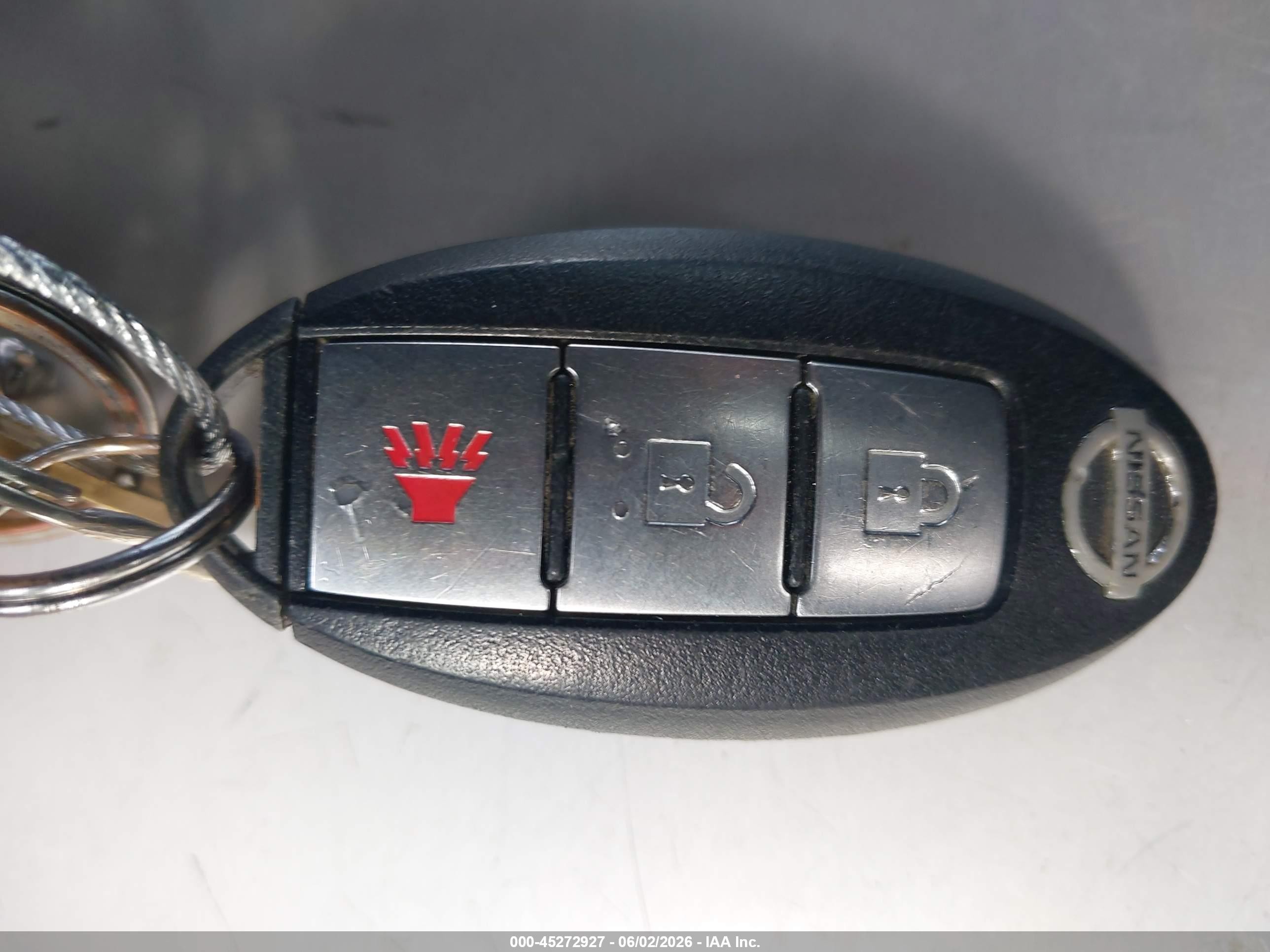 2014 Nissan Versa Note Sv Серебряный vin: 3N1CE2CP7EL360737
