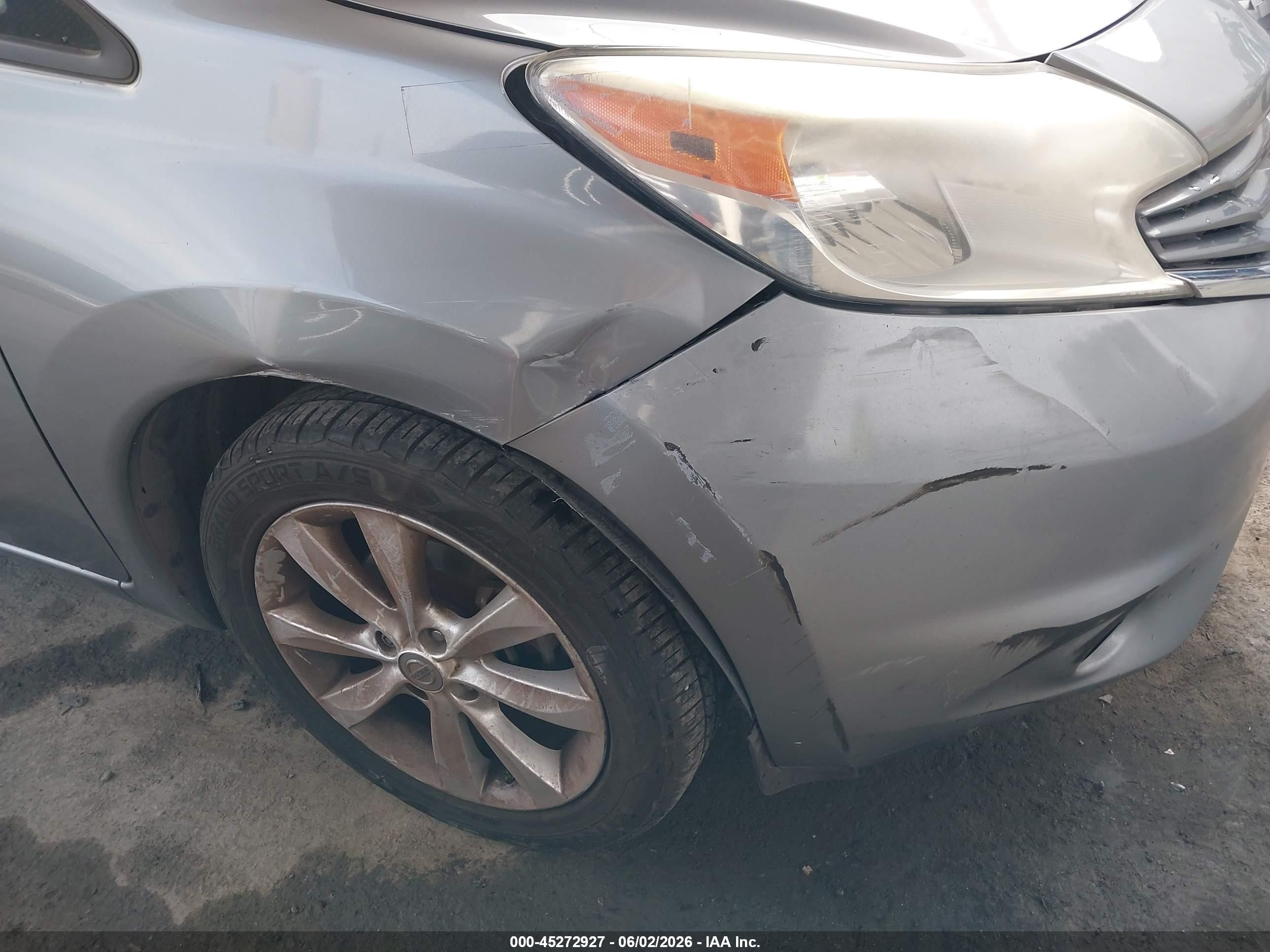2014 Nissan Versa Note Sv Серебряный vin: 3N1CE2CP7EL360737