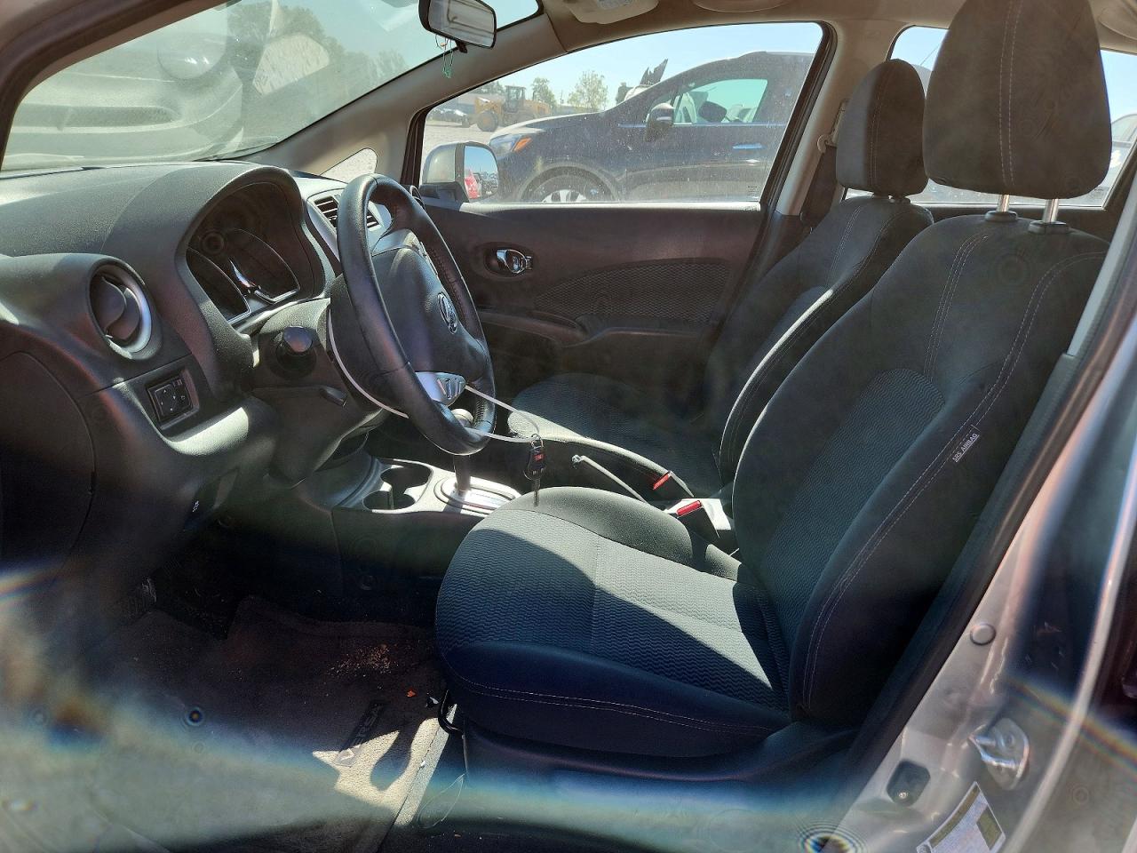 2014 Nissan Versa Note S Silver vin: 3N1CE2CP7EL374847