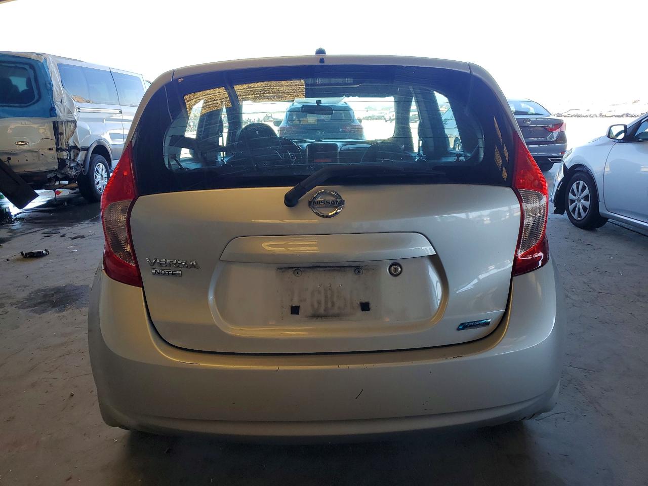 2014 Nissan Versa Note S Plus Серебряный vin: 3N1CE2CP7EL428728
