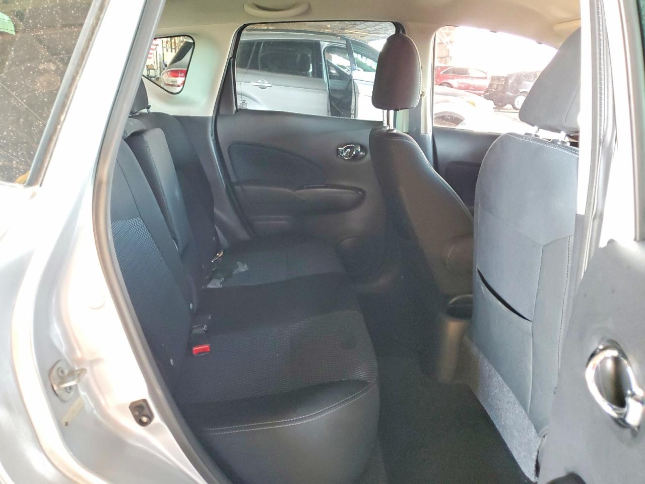 2015 Nissan Versa Note Sl Silver vin: 3N1CE2CP7FL360674