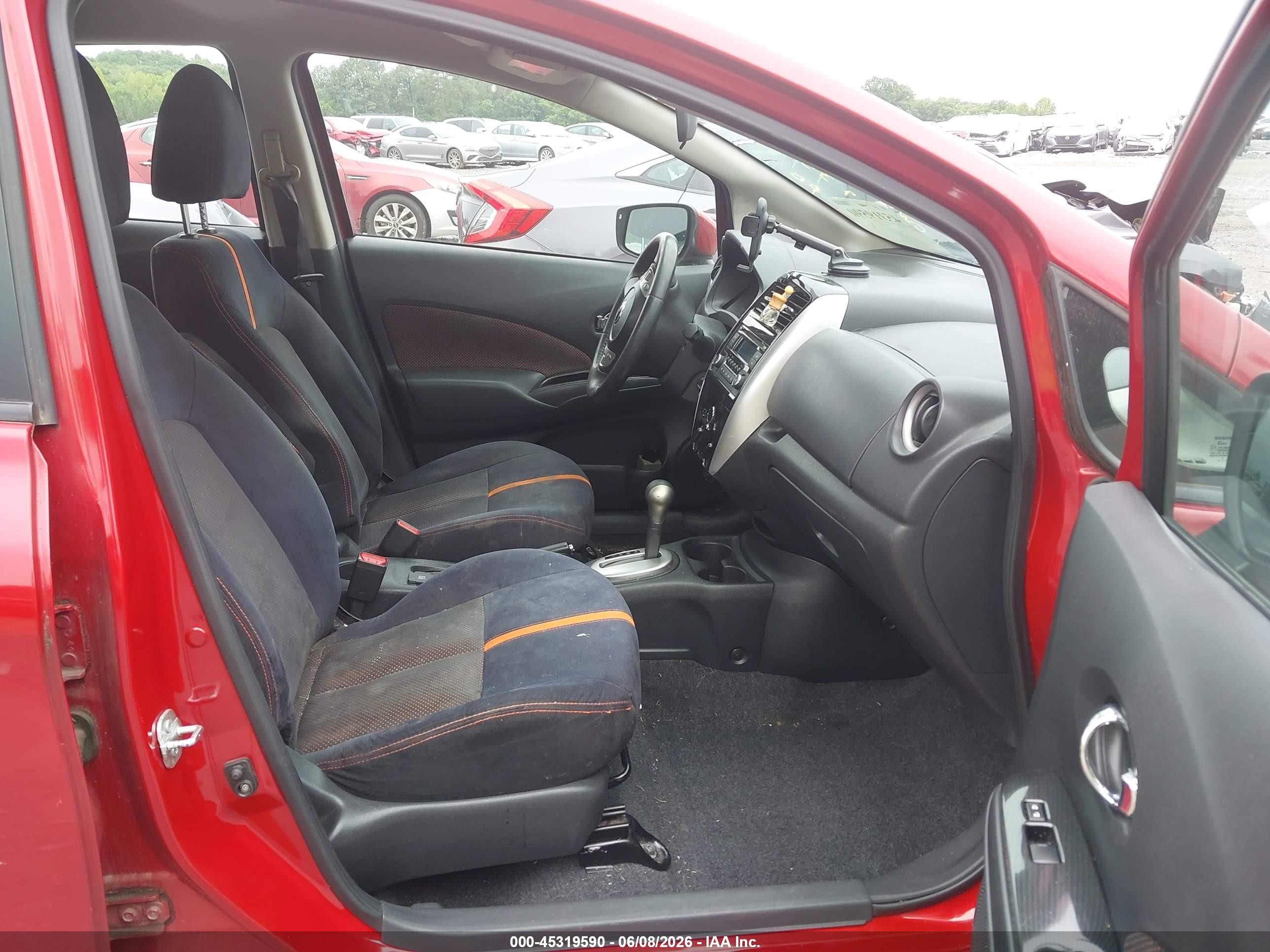 2015 Nissan Versa Note Sr Red vin: 3N1CE2CP7FL369357