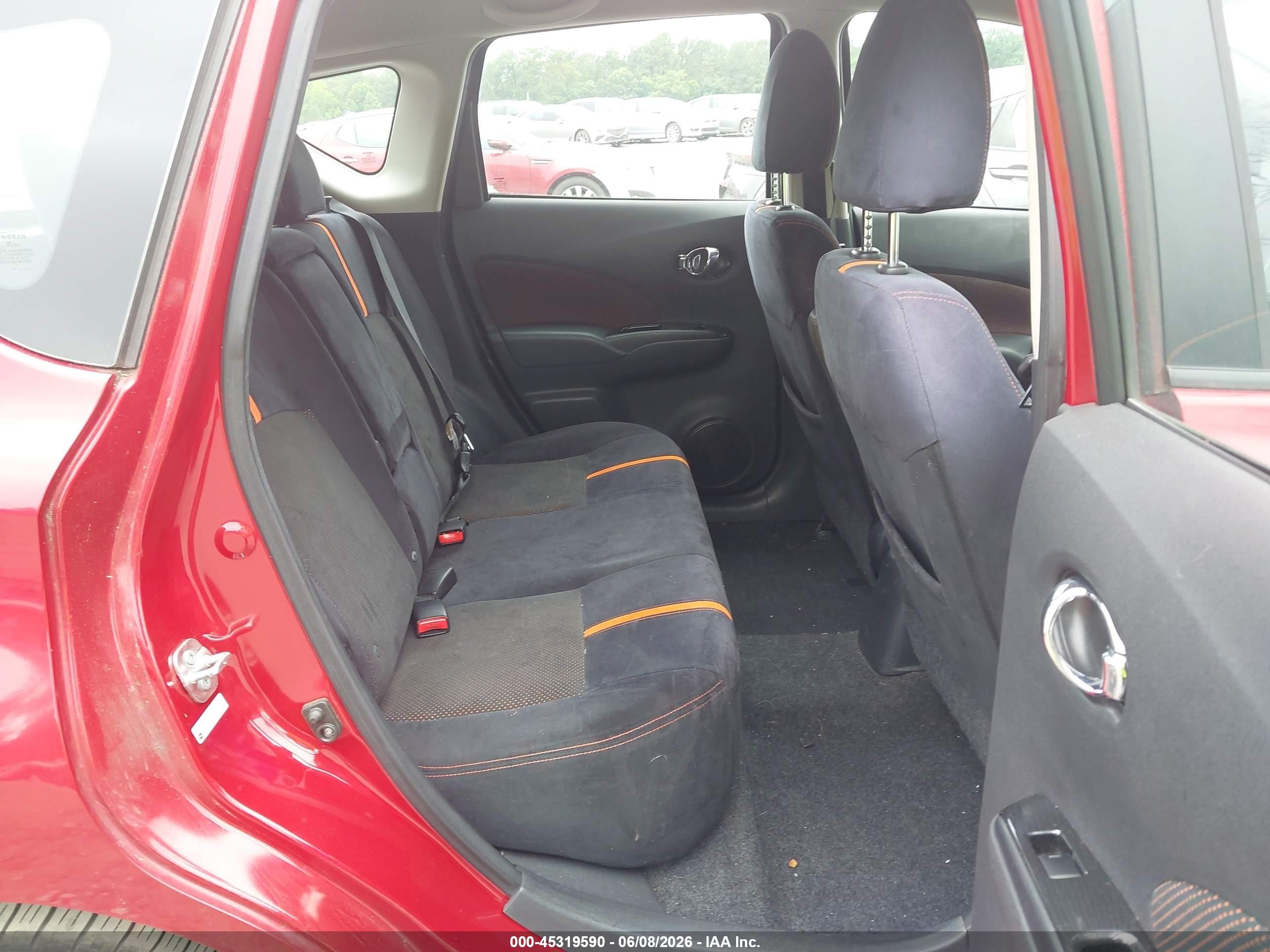 2015 Nissan Versa Note Sr Red vin: 3N1CE2CP7FL369357