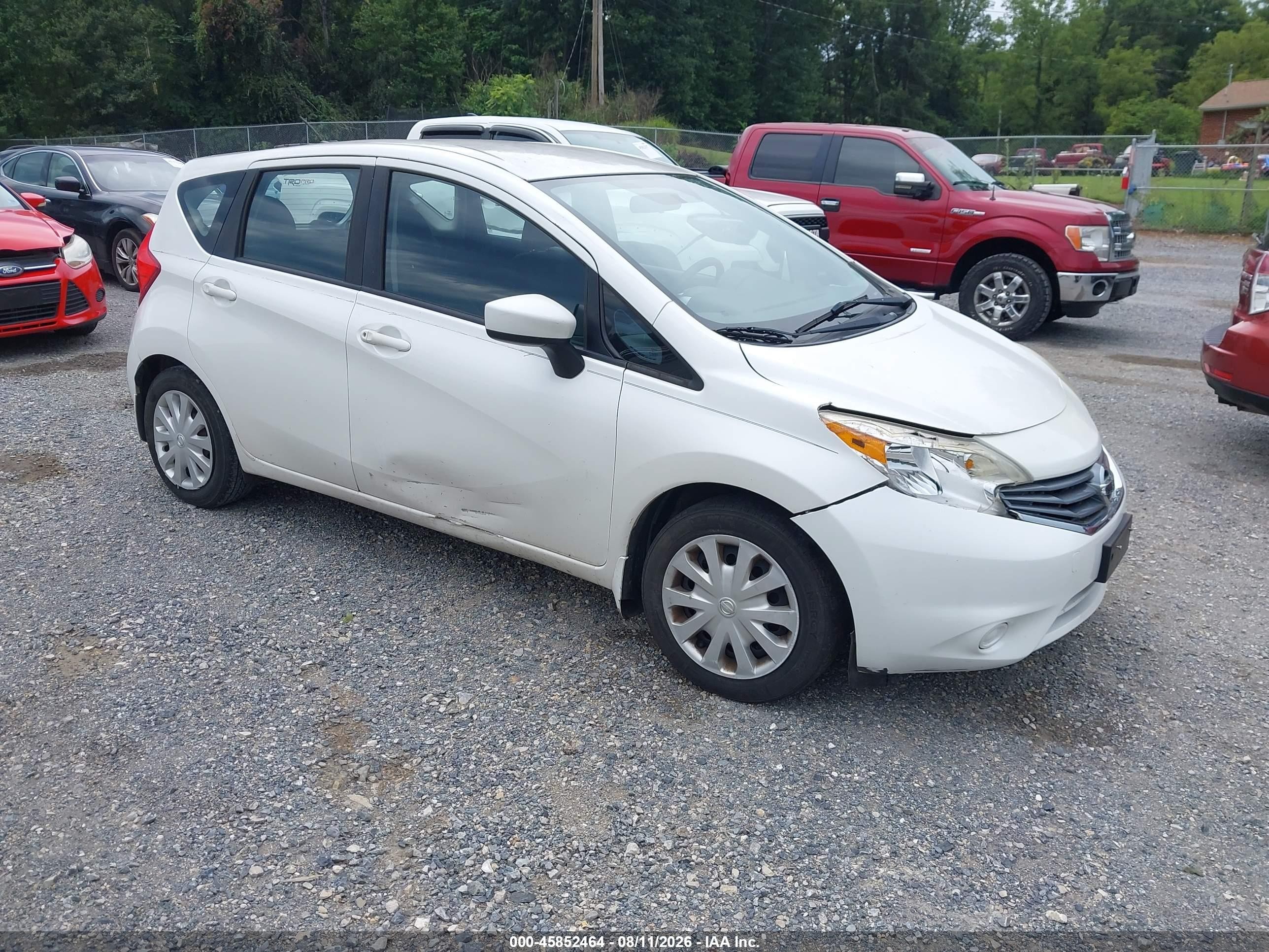 2015 Nissan Versa Note S Plus Белый vin: 3N1CE2CP7FL372730
