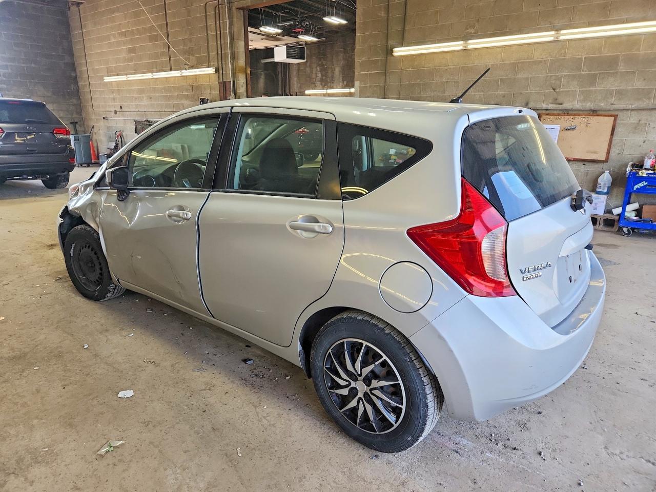 2015 Nissan Versa Note Sv Gray vin: 3N1CE2CP7FL390077