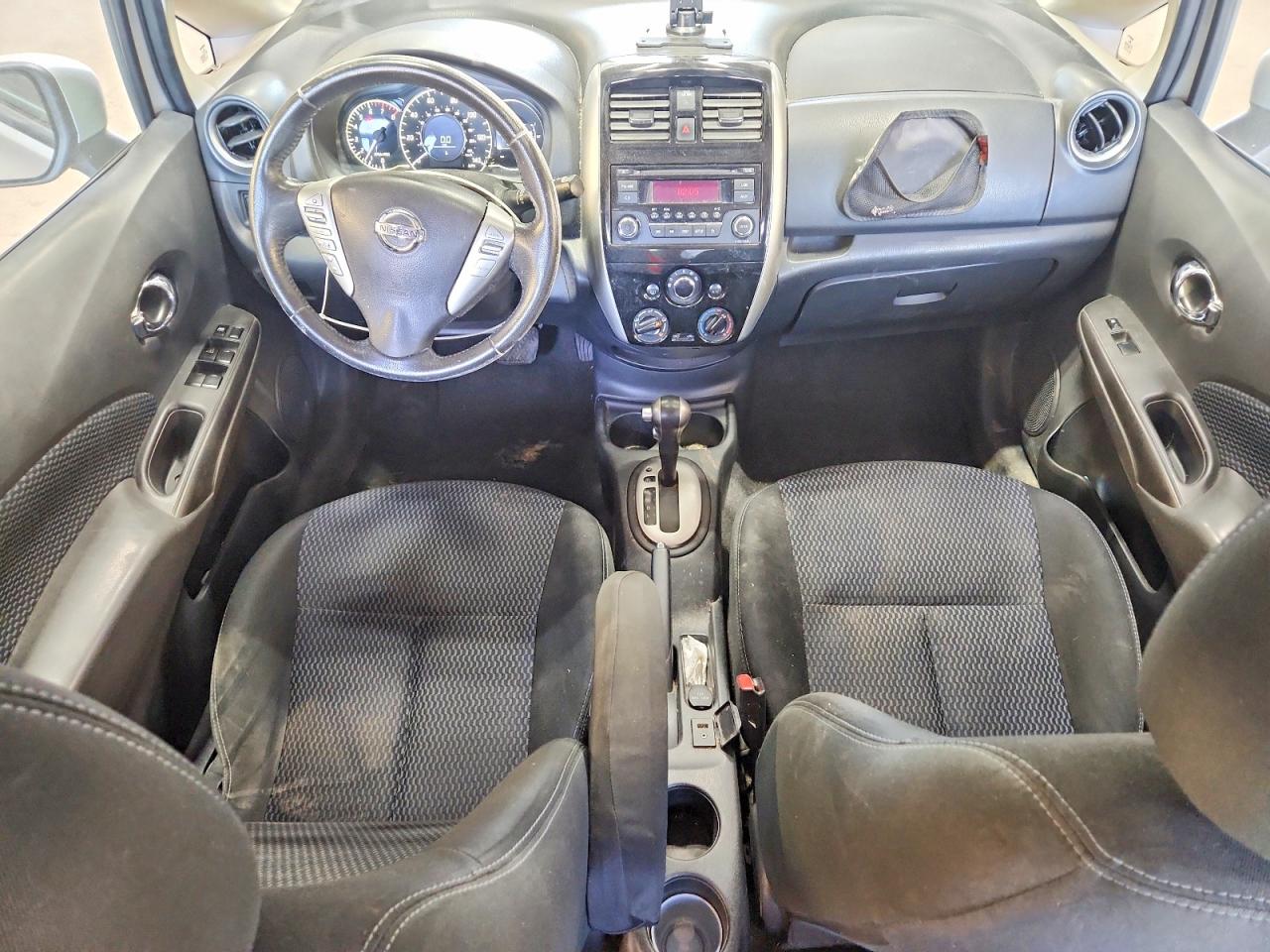 2015 Nissan Versa Note Sv Gray vin: 3N1CE2CP7FL390077