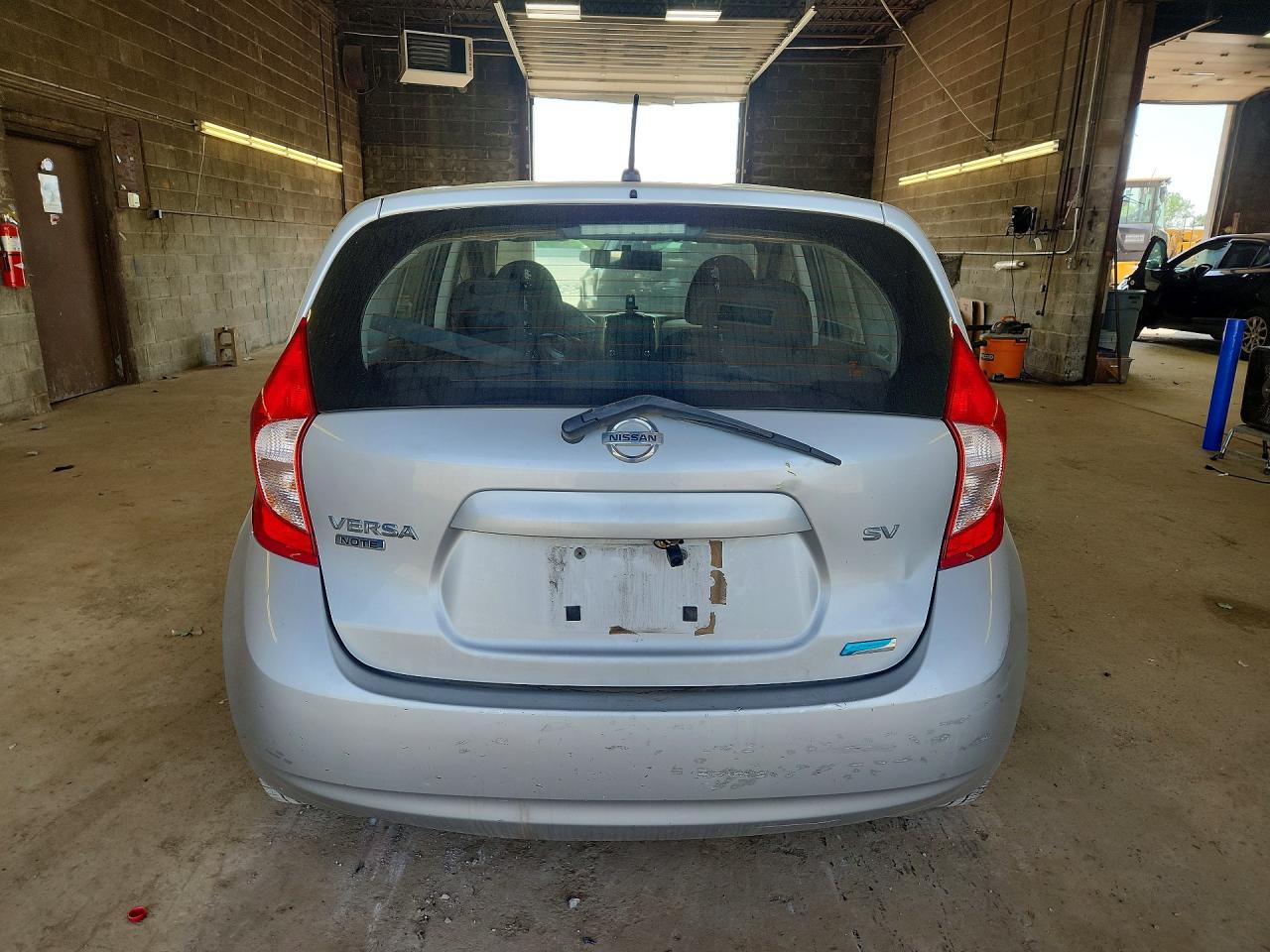 2015 Nissan Versa Note Sv Gray vin: 3N1CE2CP7FL390077