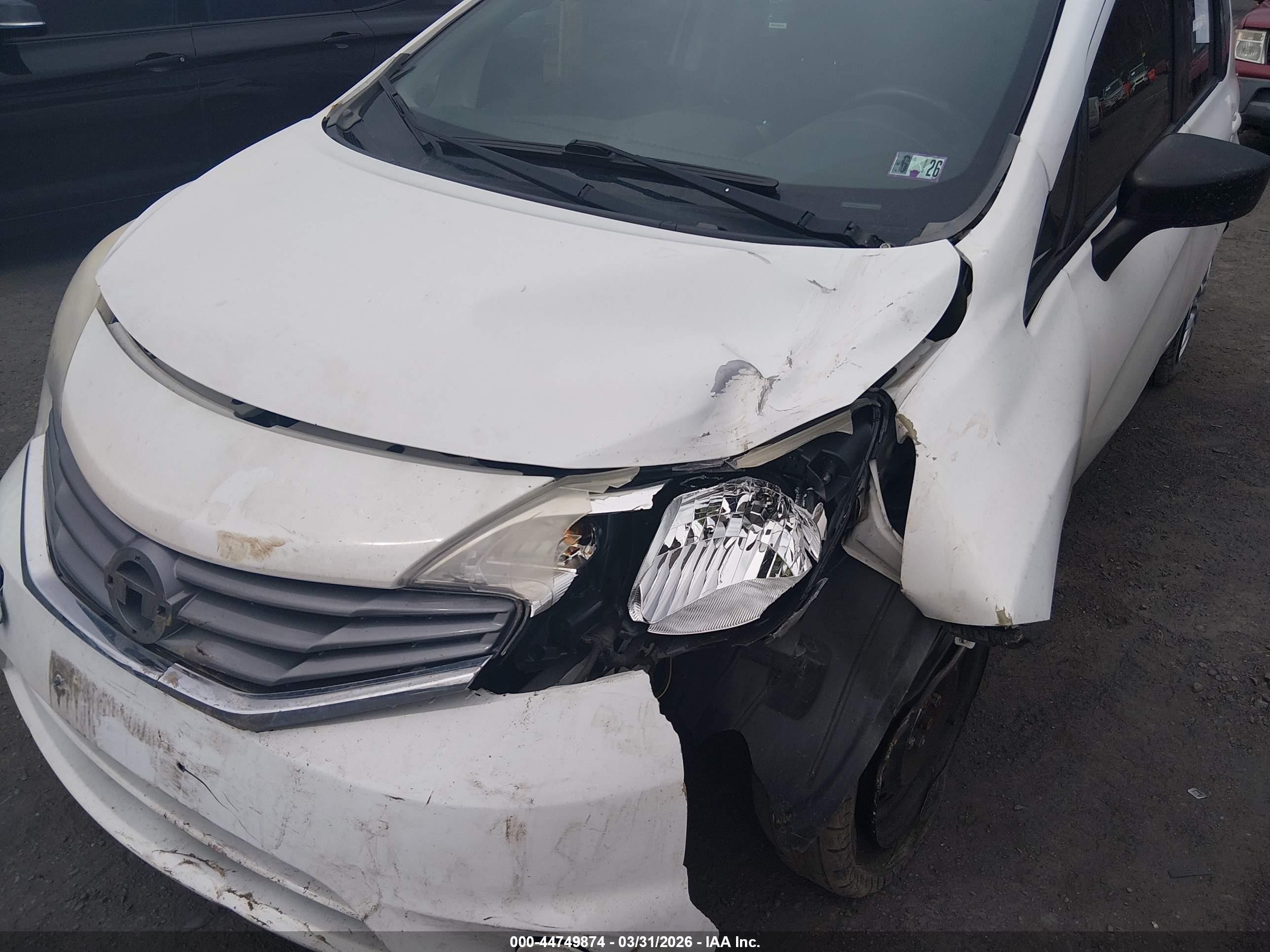 2015 Nissan Versa Note S (sr)/s Plus/sl/sr/sv White vin: 3N1CE2CP7FL396834