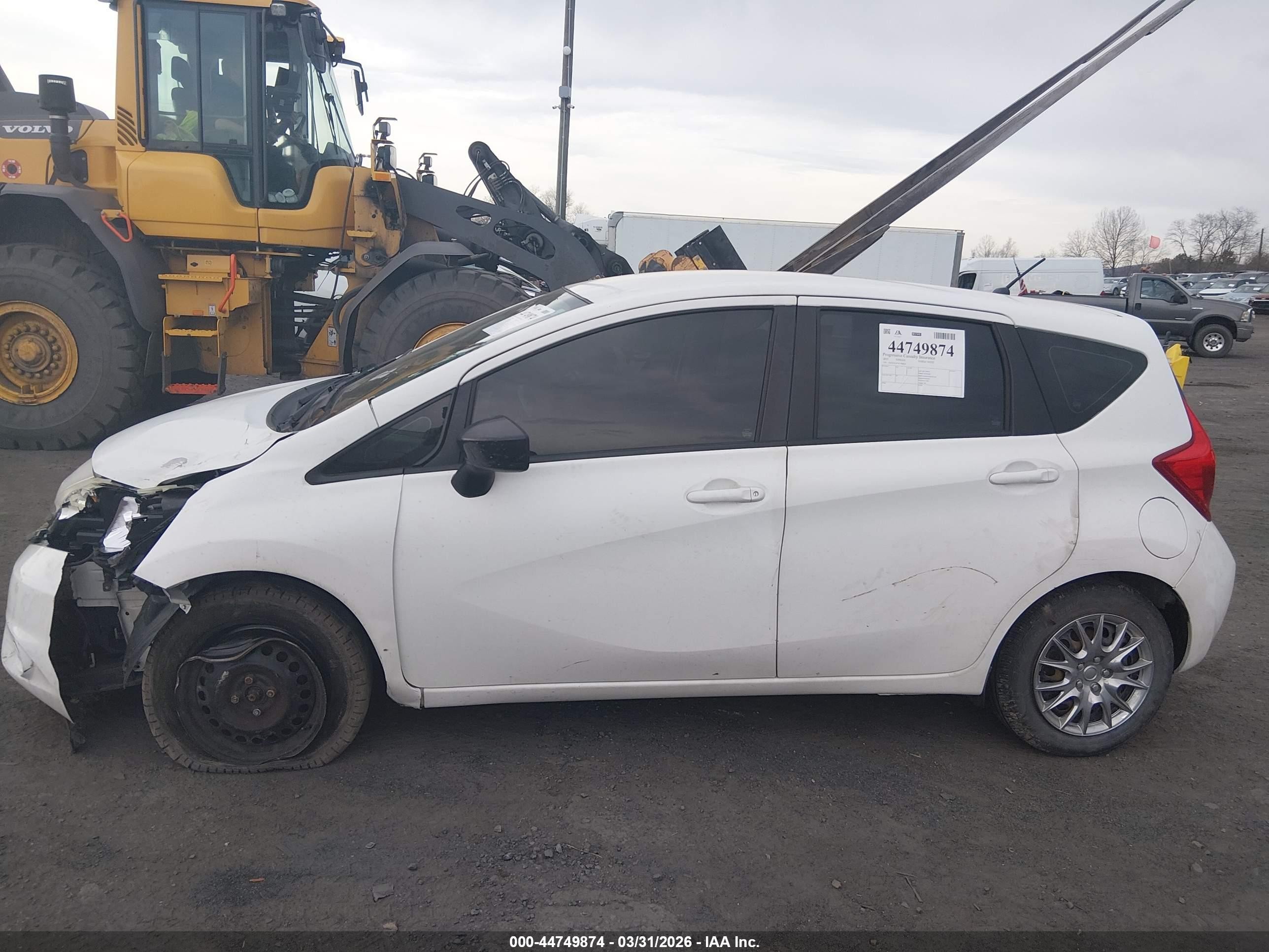 2015 Nissan Versa Note S (sr)/s Plus/sl/sr/sv White vin: 3N1CE2CP7FL396834