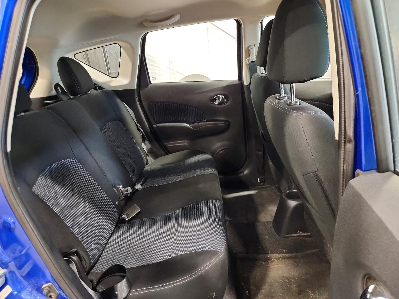 2015 Nissan Versa Note Sv Blue vin: 3N1CE2CP7FL398597
