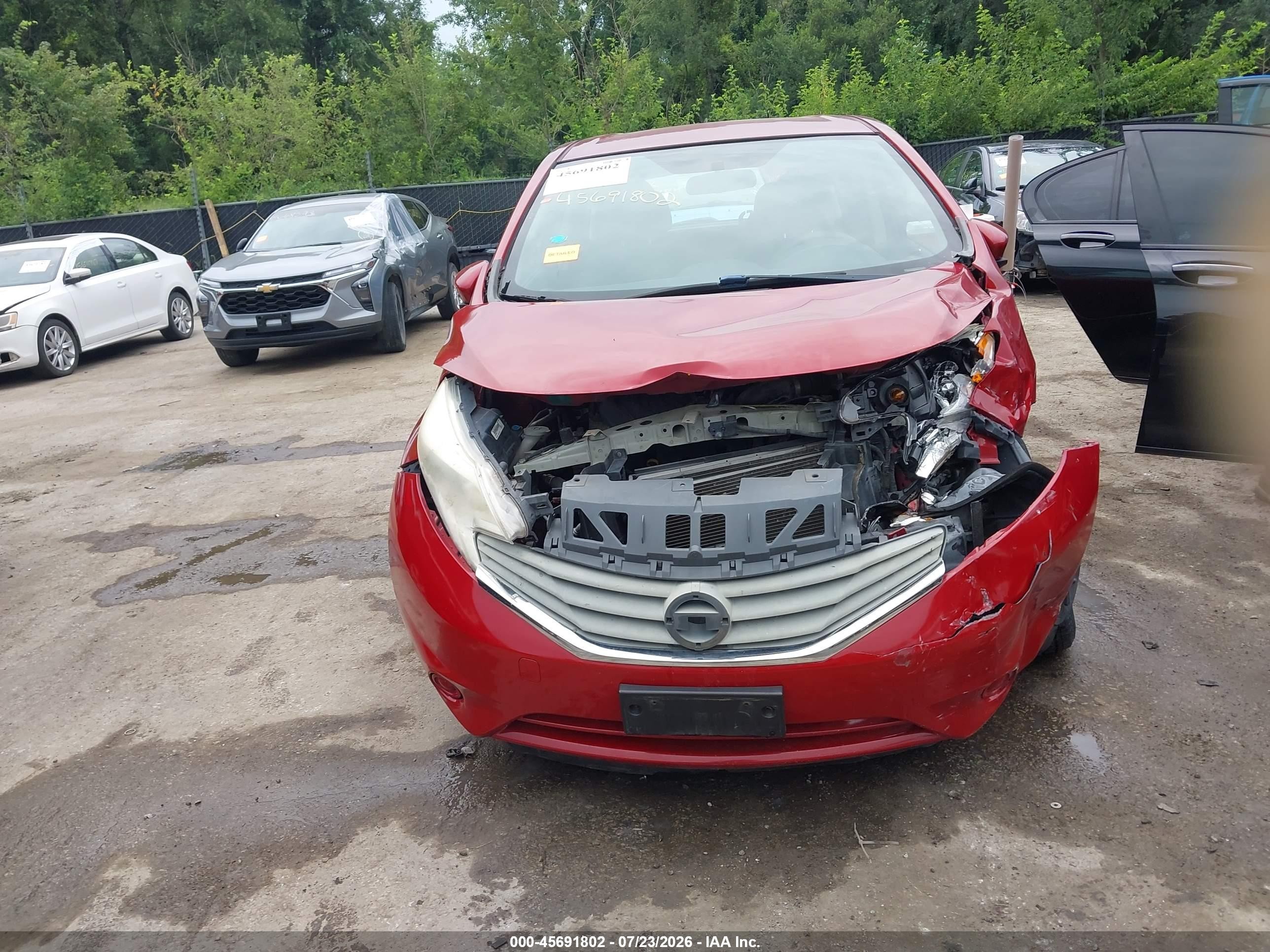 2015 Nissan Versa Note S Plus Red vin: 3N1CE2CP7FL410392