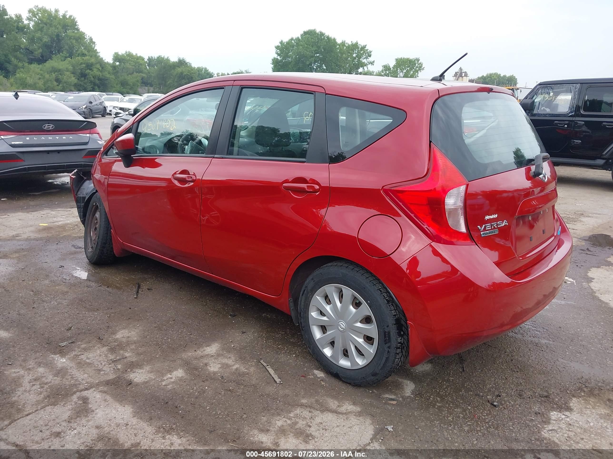 2015 Nissan Versa Note S Plus Red vin: 3N1CE2CP7FL410392
