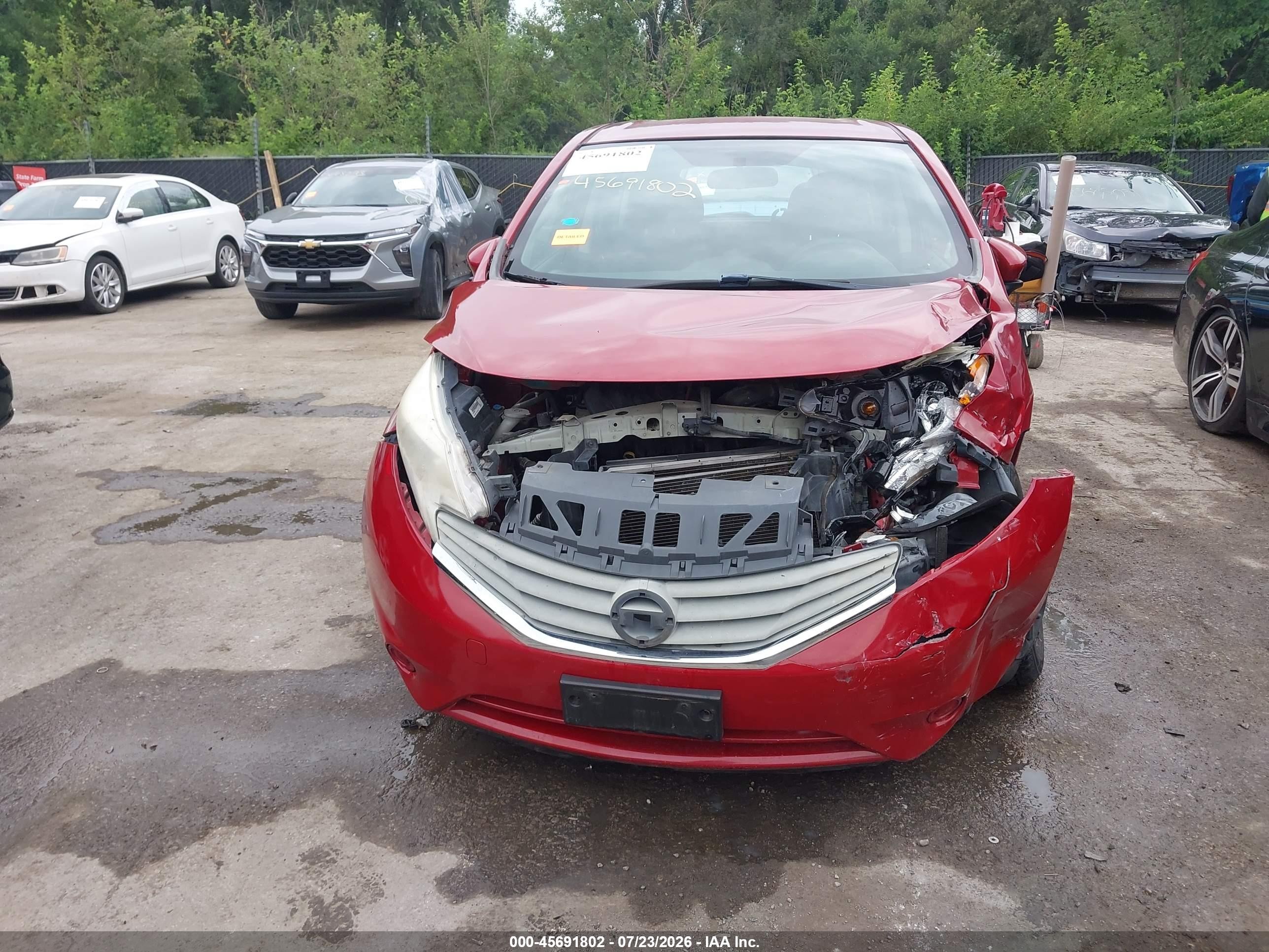 2015 Nissan Versa Note S Plus Red vin: 3N1CE2CP7FL410392