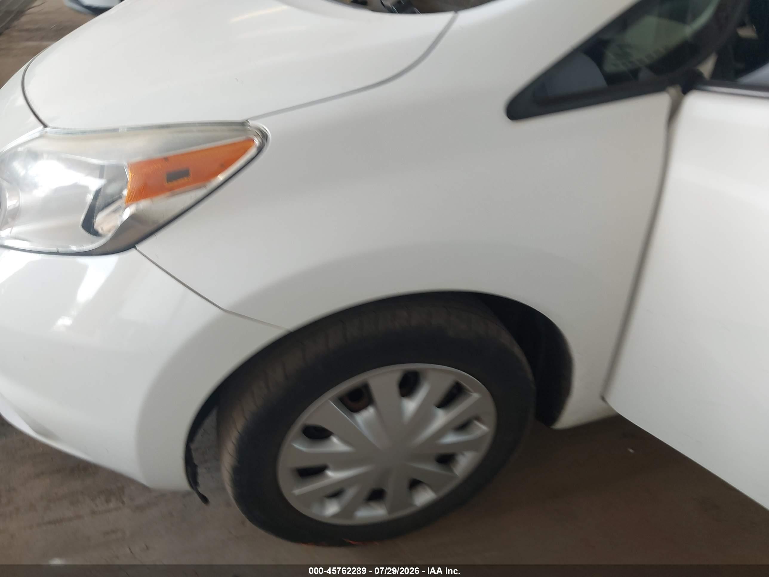 2015 Nissan Versa Note S (sr)/s Plus/sl/sr/sv Белый vin: 3N1CE2CP7FL432702