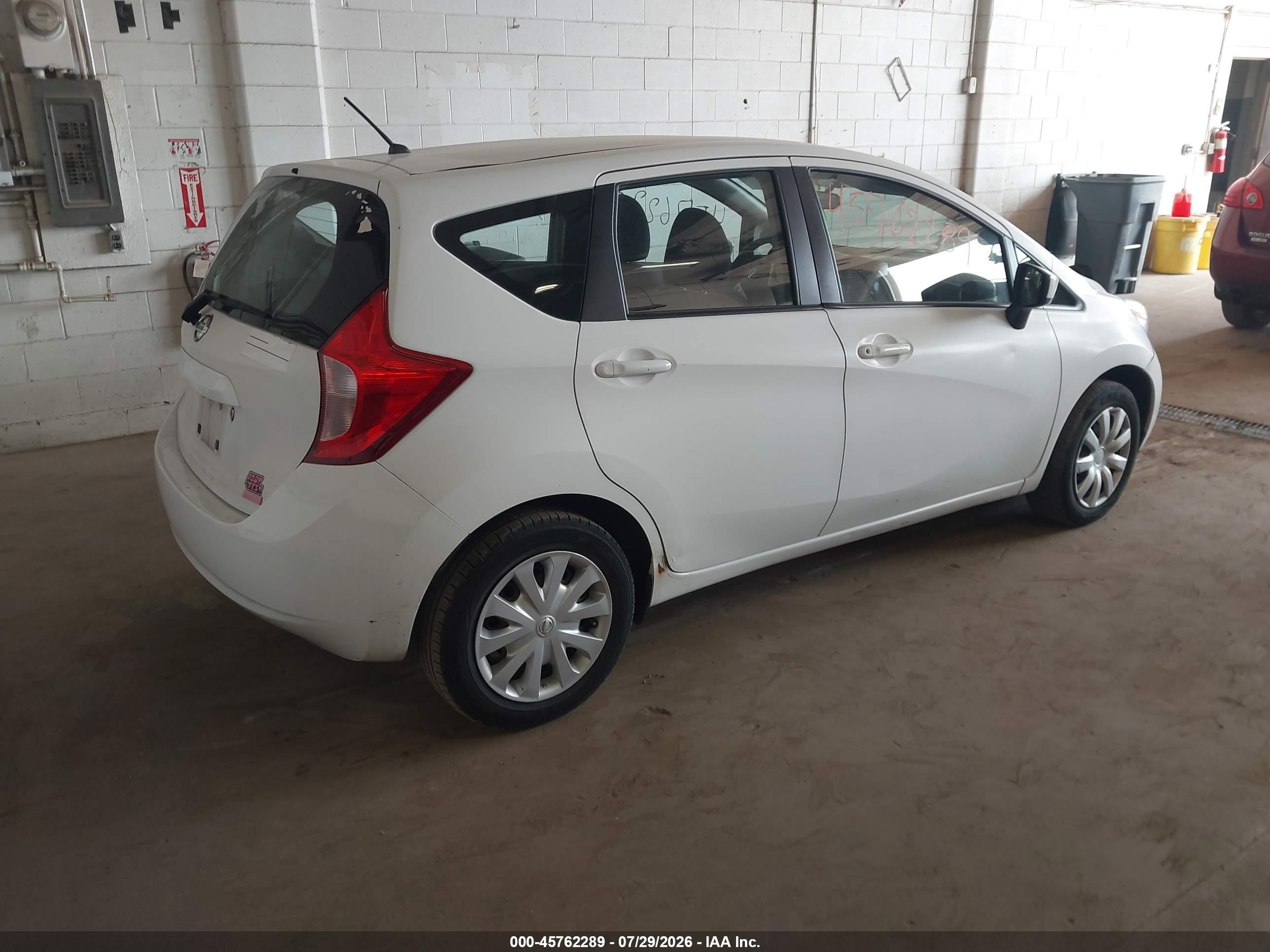 2015 Nissan Versa Note S (sr)/s Plus/sl/sr/sv Белый vin: 3N1CE2CP7FL432702