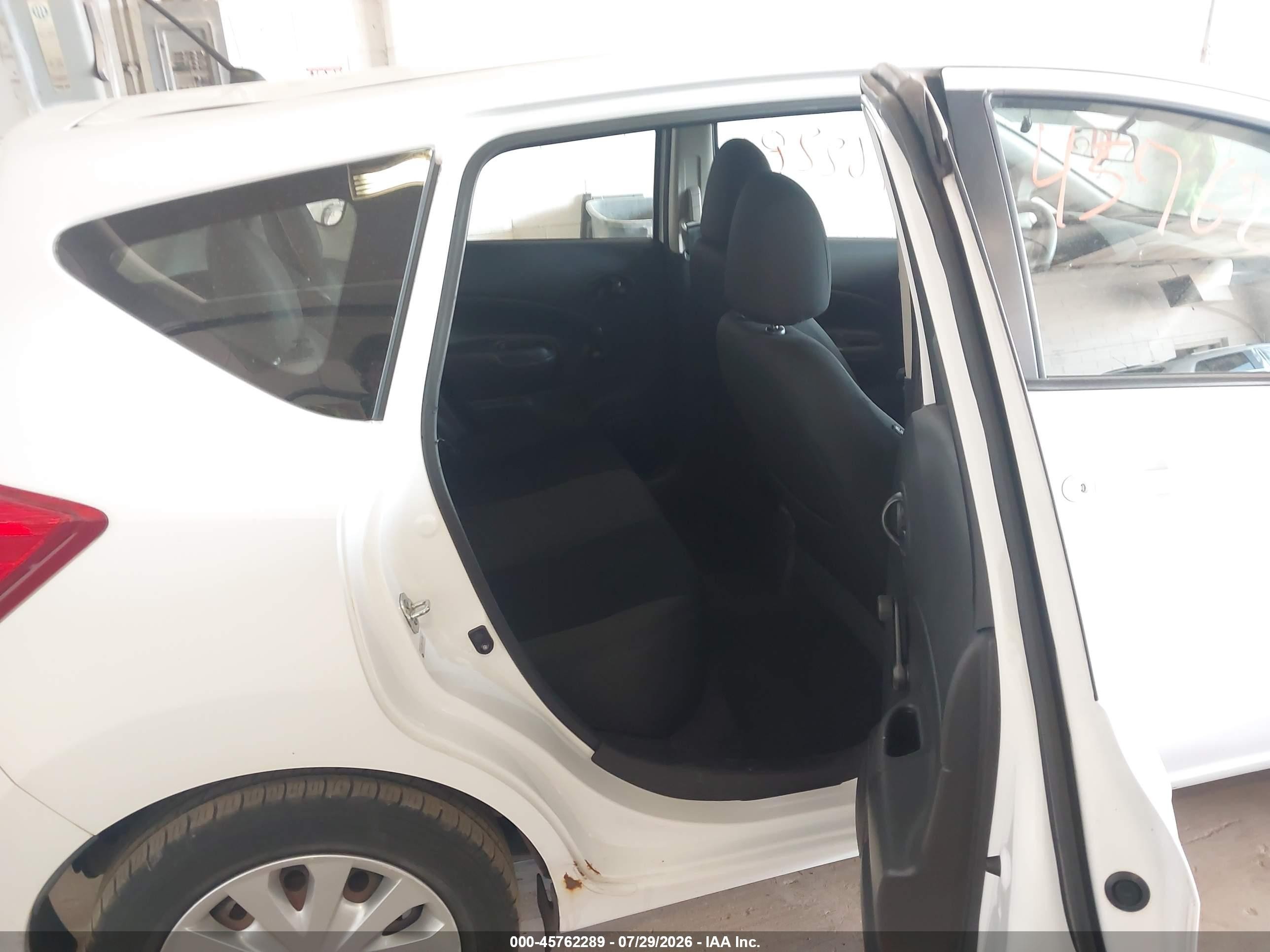 2015 Nissan Versa Note S (sr)/s Plus/sl/sr/sv Белый vin: 3N1CE2CP7FL432702