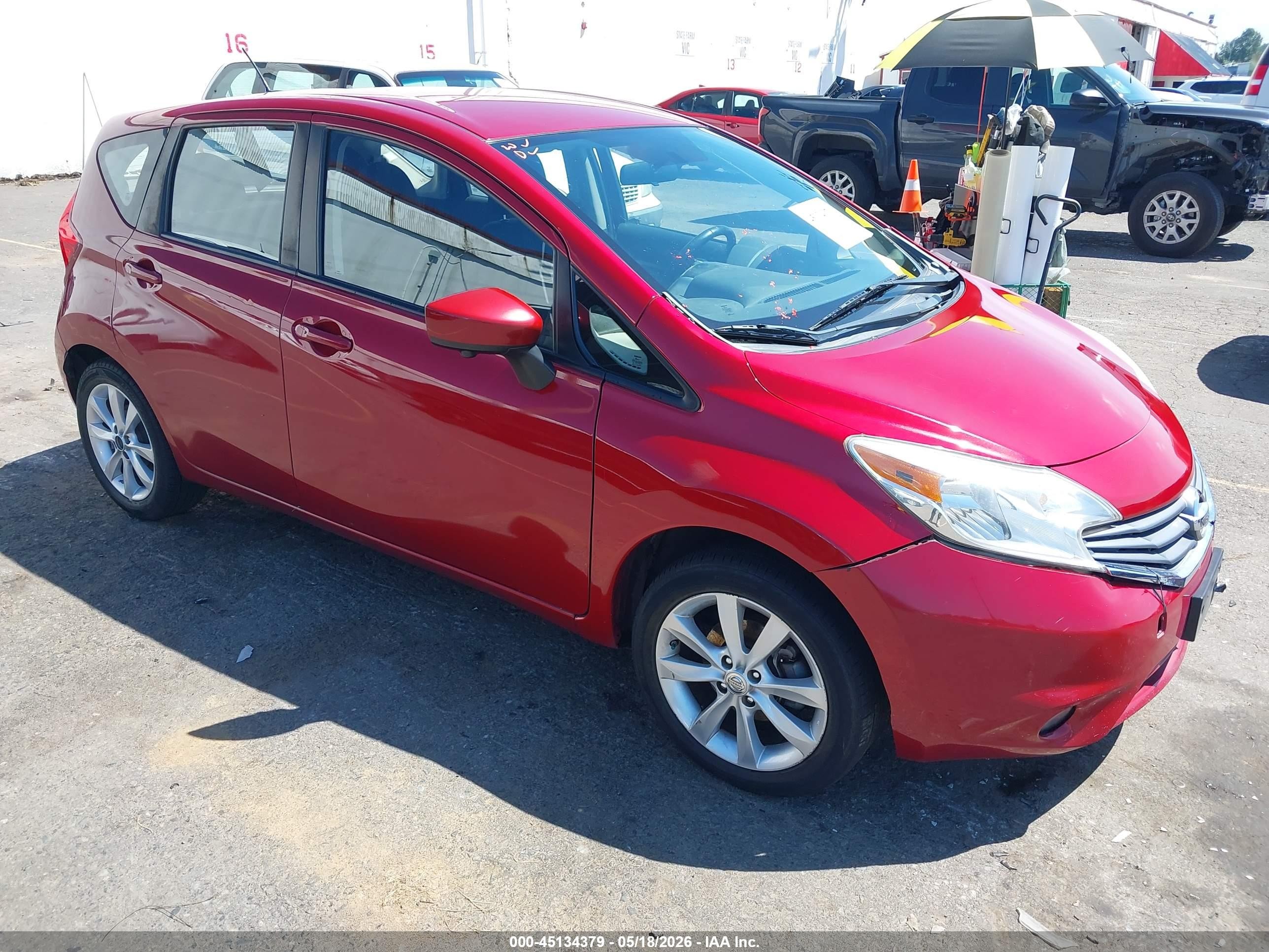 2015 Nissan Versa Note S (sr)/s Plus/sl/sr/sv Red vin: 3N1CE2CP7FL443974