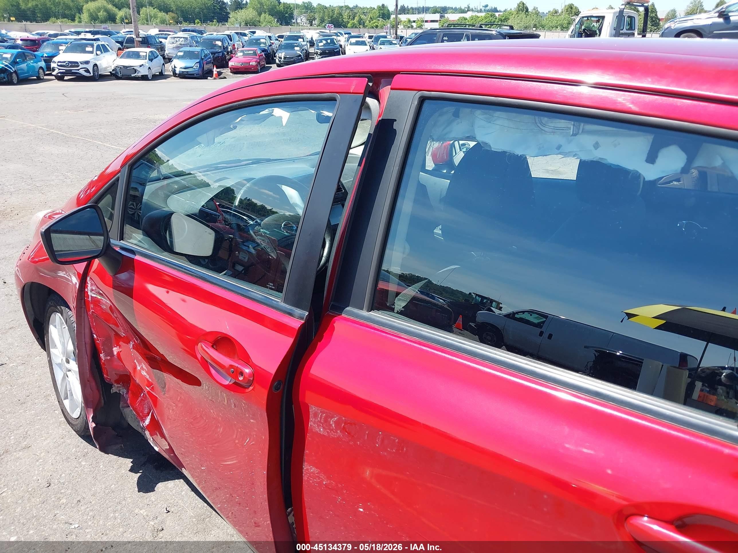 2015 Nissan Versa Note S (sr)/s Plus/sl/sr/sv Red vin: 3N1CE2CP7FL443974